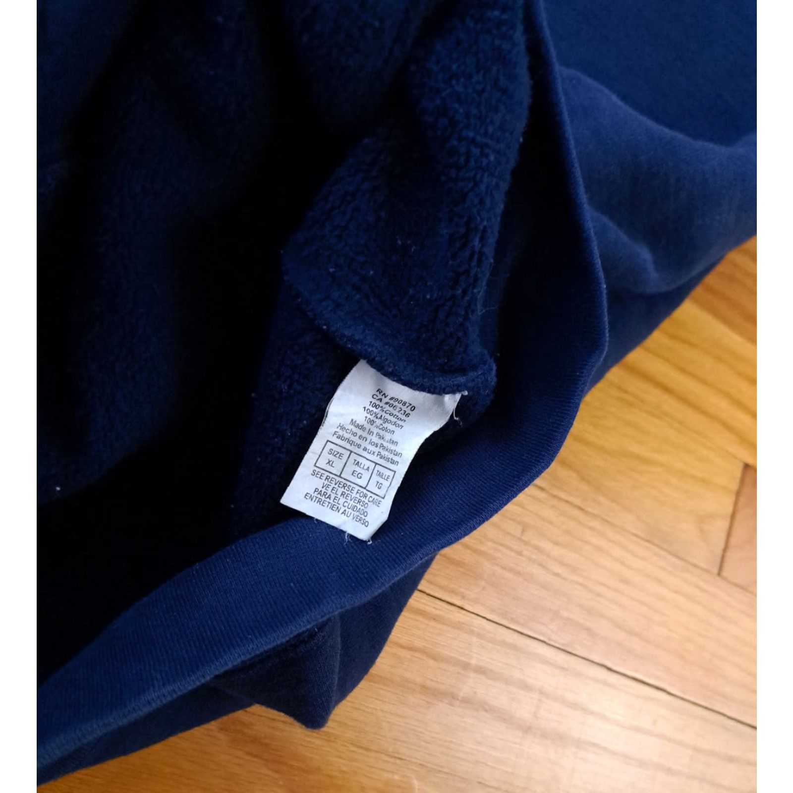Vintage VINTAGE Foot Locker Michigan Wolverines Embroidered Cotton Zip Hooded Jacket XL Blue Unisex Adults 90s Basketball Size US XL / EU 56 / 4 - 5 Thumbnail