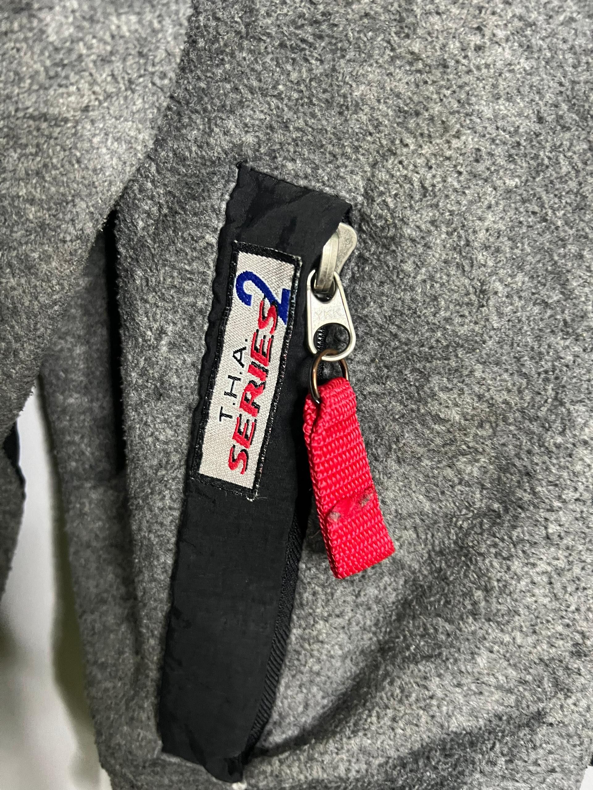 Tommy Hilfiger Vintage 90s Tommy Hilfiger Athelic Gear Series 2 Size US L / EU 52-54 / 3 - 5 Thumbnail