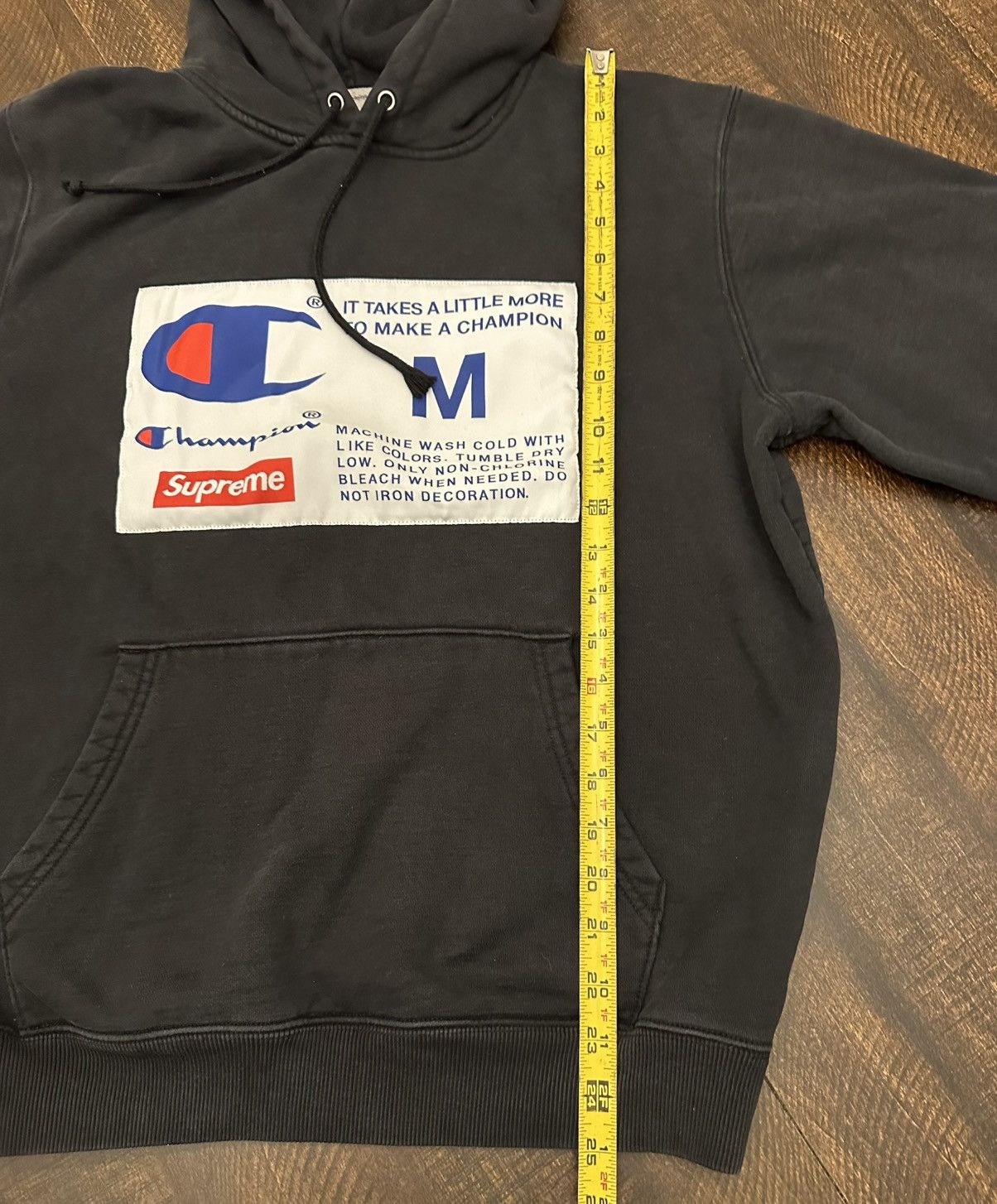 Champion × Supreme Supreme x Champion Label Black Hooded Sweatshirt Size Medium Size US M / EU 48-50 / 2 - 7 Thumbnail
