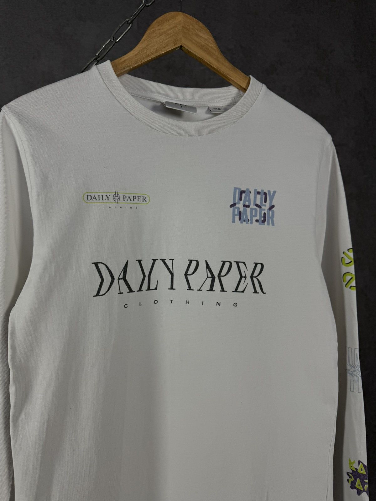 Daily Paper Daily Paper designer overprinted longsleeve Size US XS / EU 42 / 0 - 3 Thumbnail
