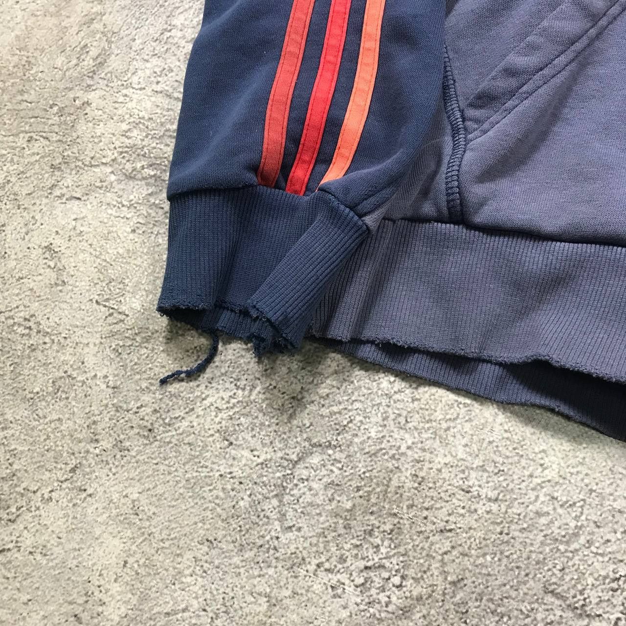 Adidas VINTAGE ADIDAS PERFOMANCE ZIP HOODIE CASUAL STREETWEAR 90s Size US XL / EU 56 / 4 - 4 Thumbnail