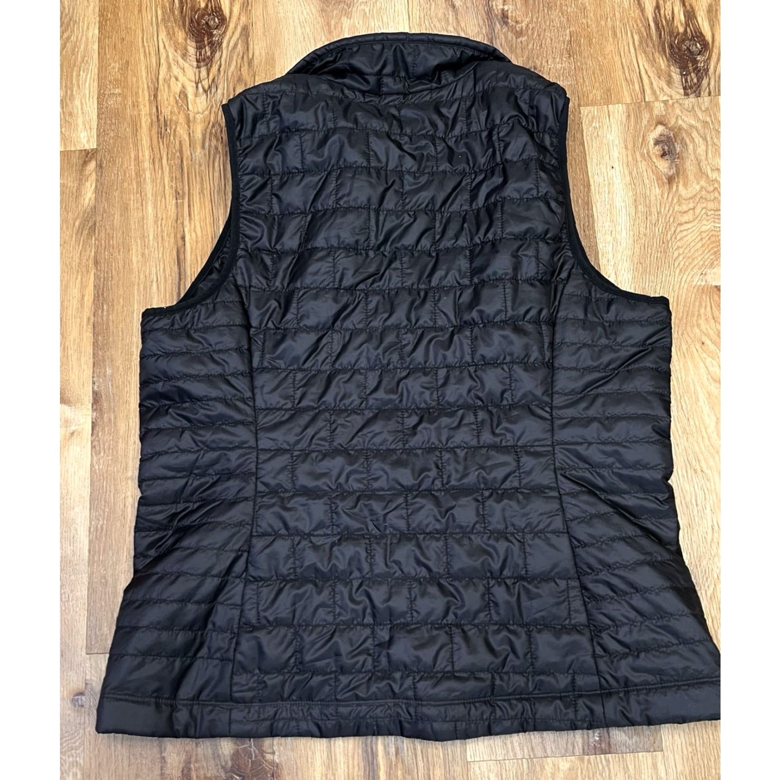 Patagonia Patagonia Nano Puff Vest Black XL Women’s Lightweight Insulated Zip Mid-Length Buttonless? (Note: incorrect) Size XL / US 12-14 / IT 48-50 - 5 Thumbnail