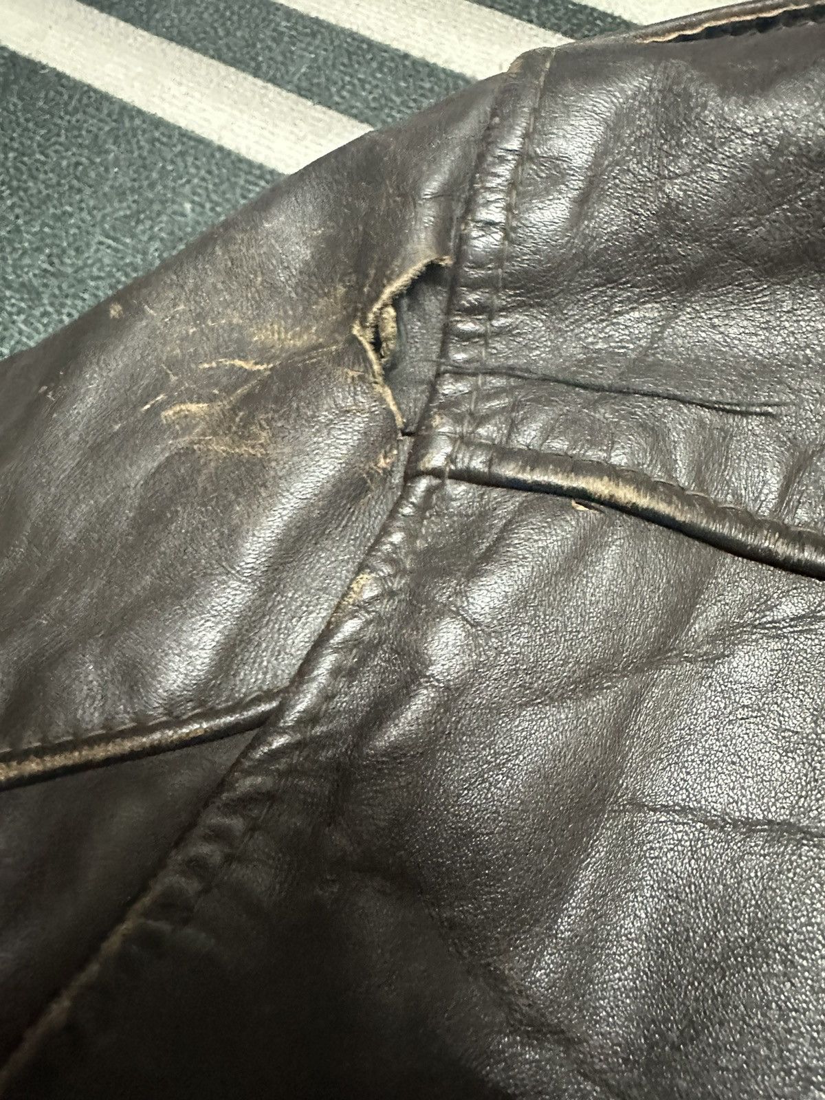 Vintage Vintage 70s-80s A2 flyers leather jacket Size US L / EU 52-54 / 3 - 7 Thumbnail