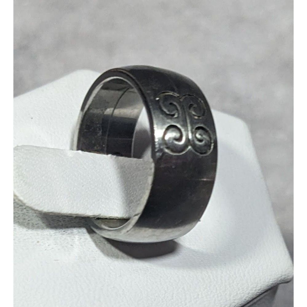 Other Vintage Floral Engraved Silver Tone Wide Band Ring Size 6 Size ONE SIZE - 10 Thumbnail