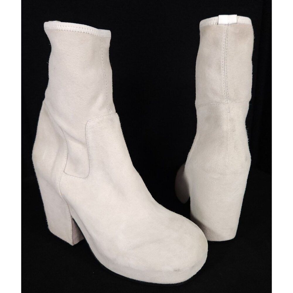 Random Identities Random Identities Suede Boots Size 41 US 11 Womens White Size US 11 / IT 41 - 2 Thumbnail