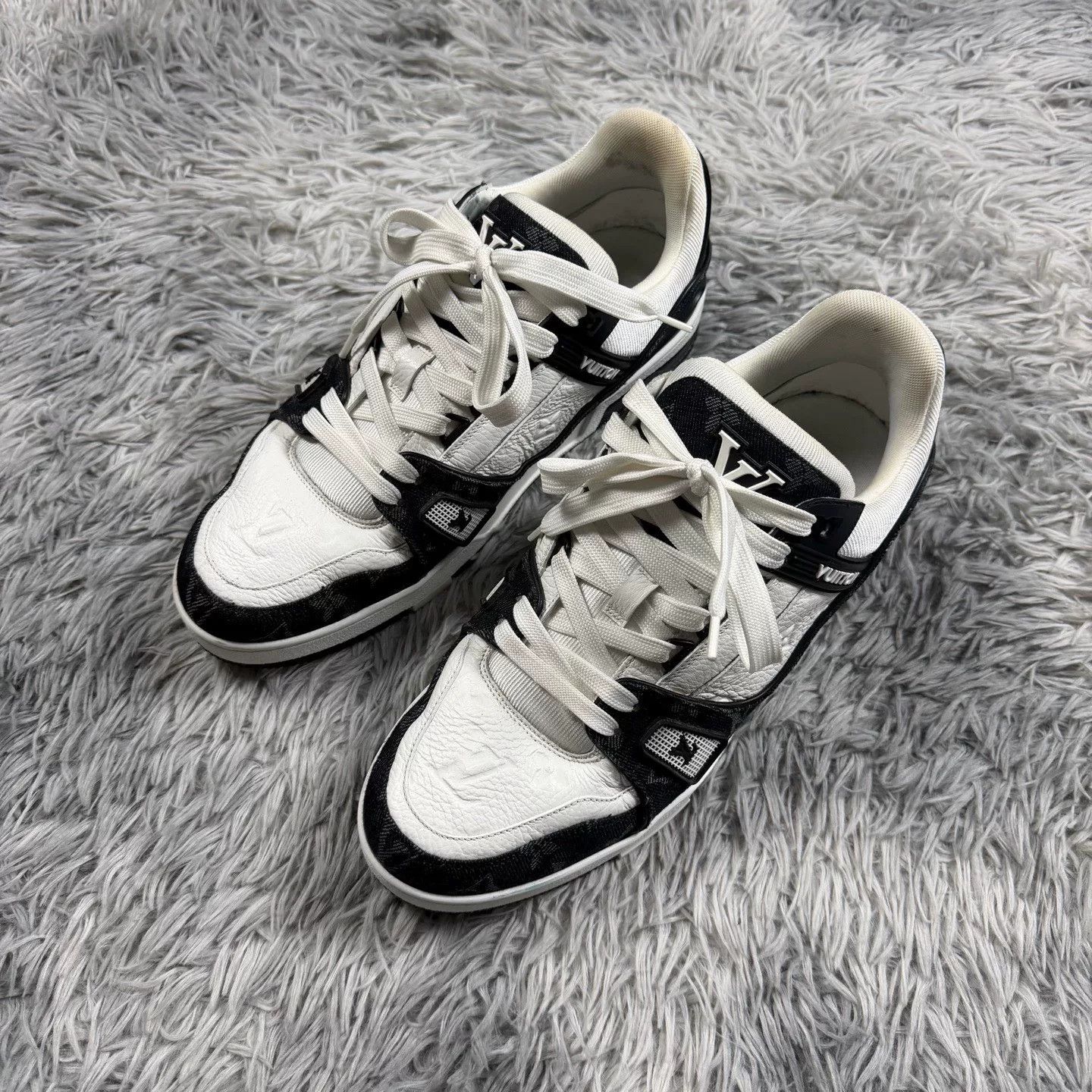 Louis Vuitton Louis Vuitton Black Denim Designer Size US 36 / EU 52 - 1 Thumbnail