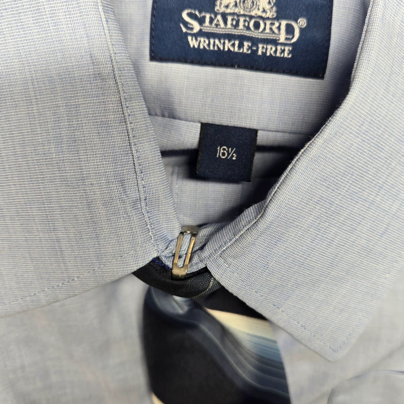 Stafford Stafford Dress Shirt Solid Blue Short Sleeve 16.5 Men's Regular Fit Button-Down Collar 55% cotton 43% polyester Size 46R - 5 Thumbnail