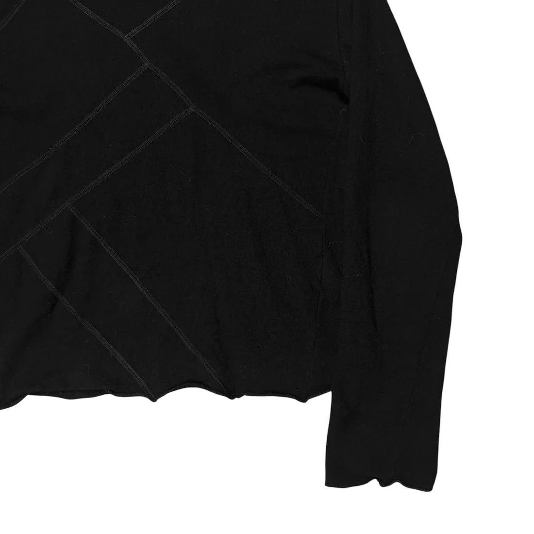 Yohji Yamamoto Yohji Yamamoto Cropped Asymmetric Seam Sweater Size US XS / EU 42 / 0 - 5 Thumbnail