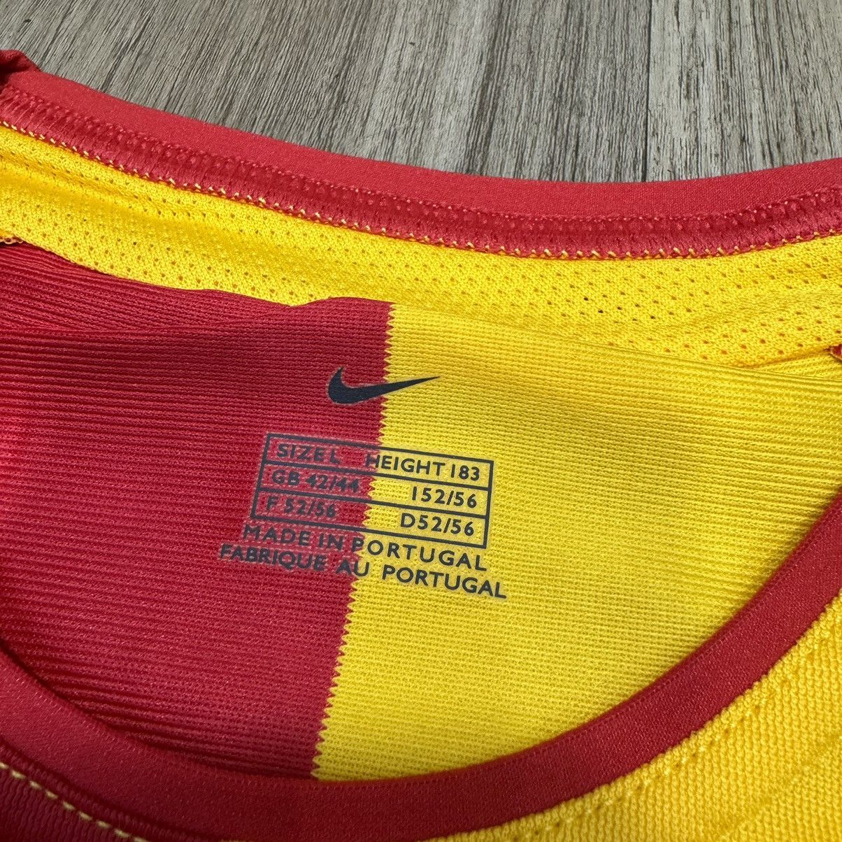 Nike RC Lens 03/04 L/S player issue home shirt (bnwt) Size US L / EU 52-54 / 3 - 5 Thumbnail