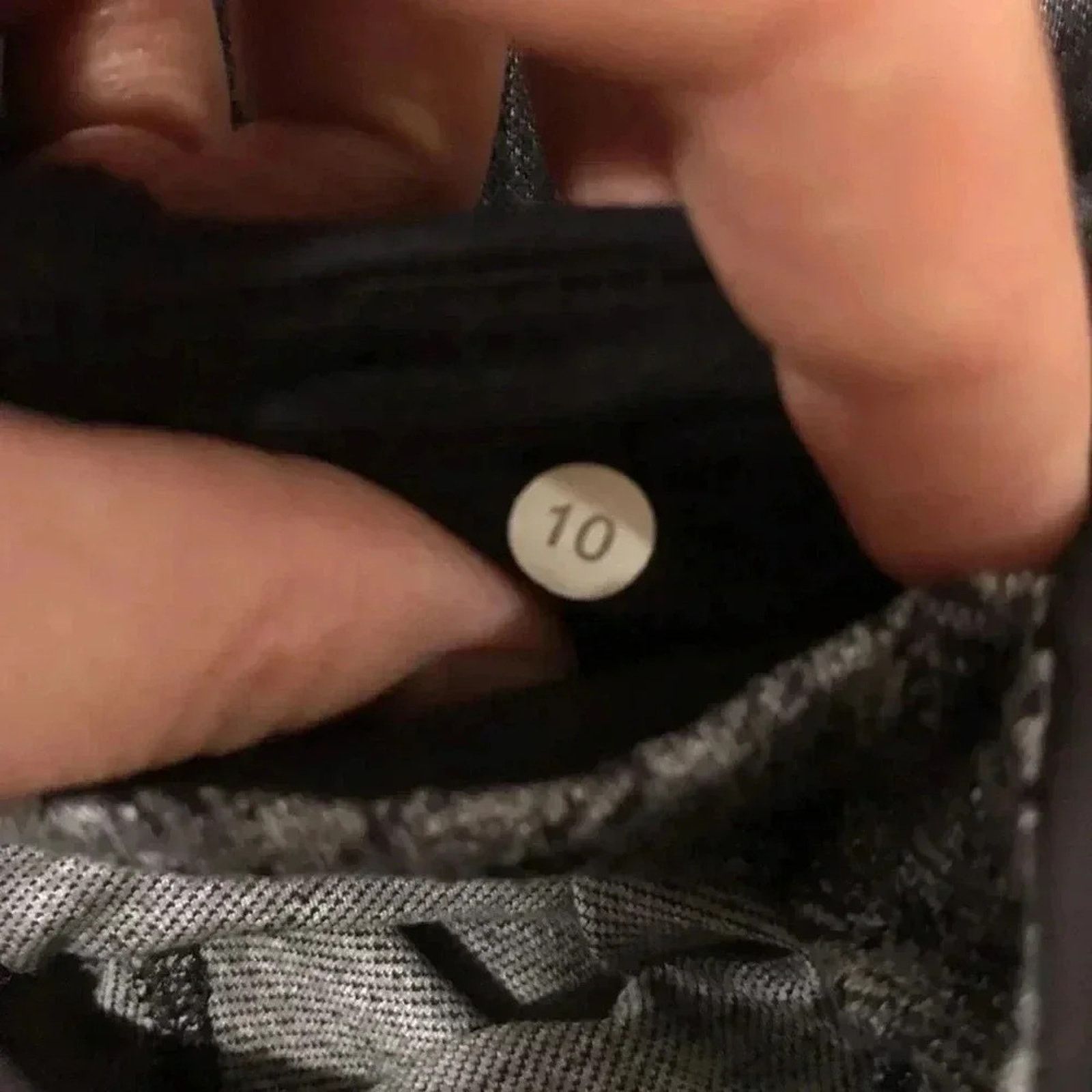 Lululemon Lululemon Forme Yoga Leggings Size 10 Heather Grey Black Size 32" / US 10 / IT 46 - 10 Thumbnail