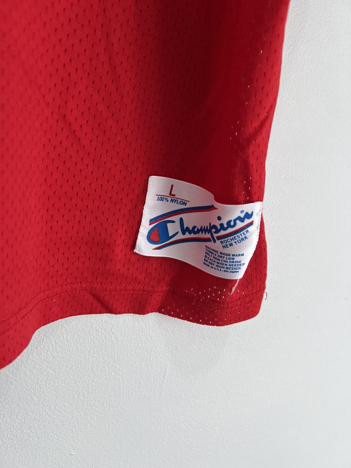 Vintage Vintage Womens Wisconsin Football Champion Jersey Cropped L Size L / US 10 / IT 46 - 3 Thumbnail