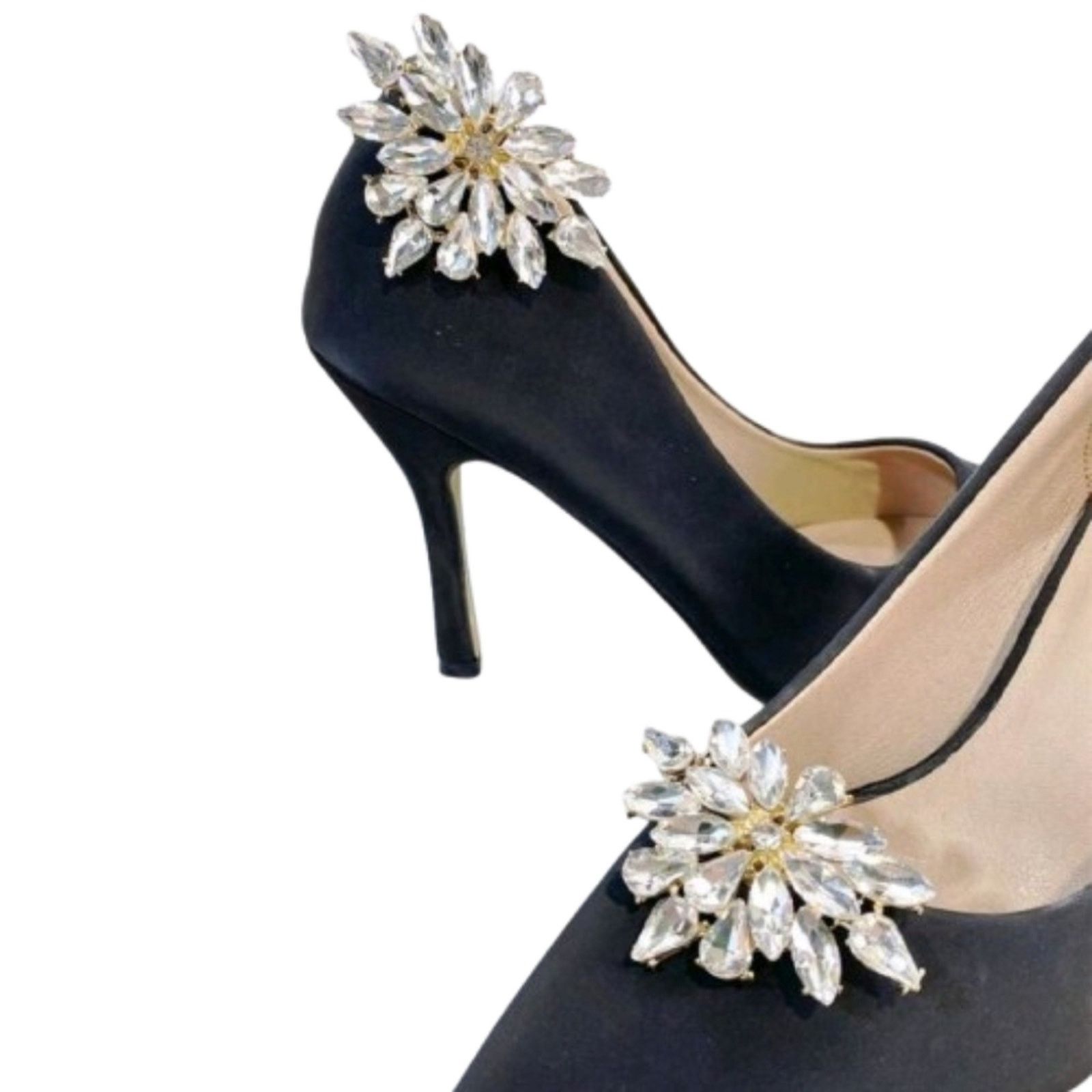 Other ELEGANT ☆ CRYSTAL & GOLDTONE ☆ FLOWER SHOE CLIPS ☆ NIP Size US 4.5 / IT 34.5 - 4 Thumbnail