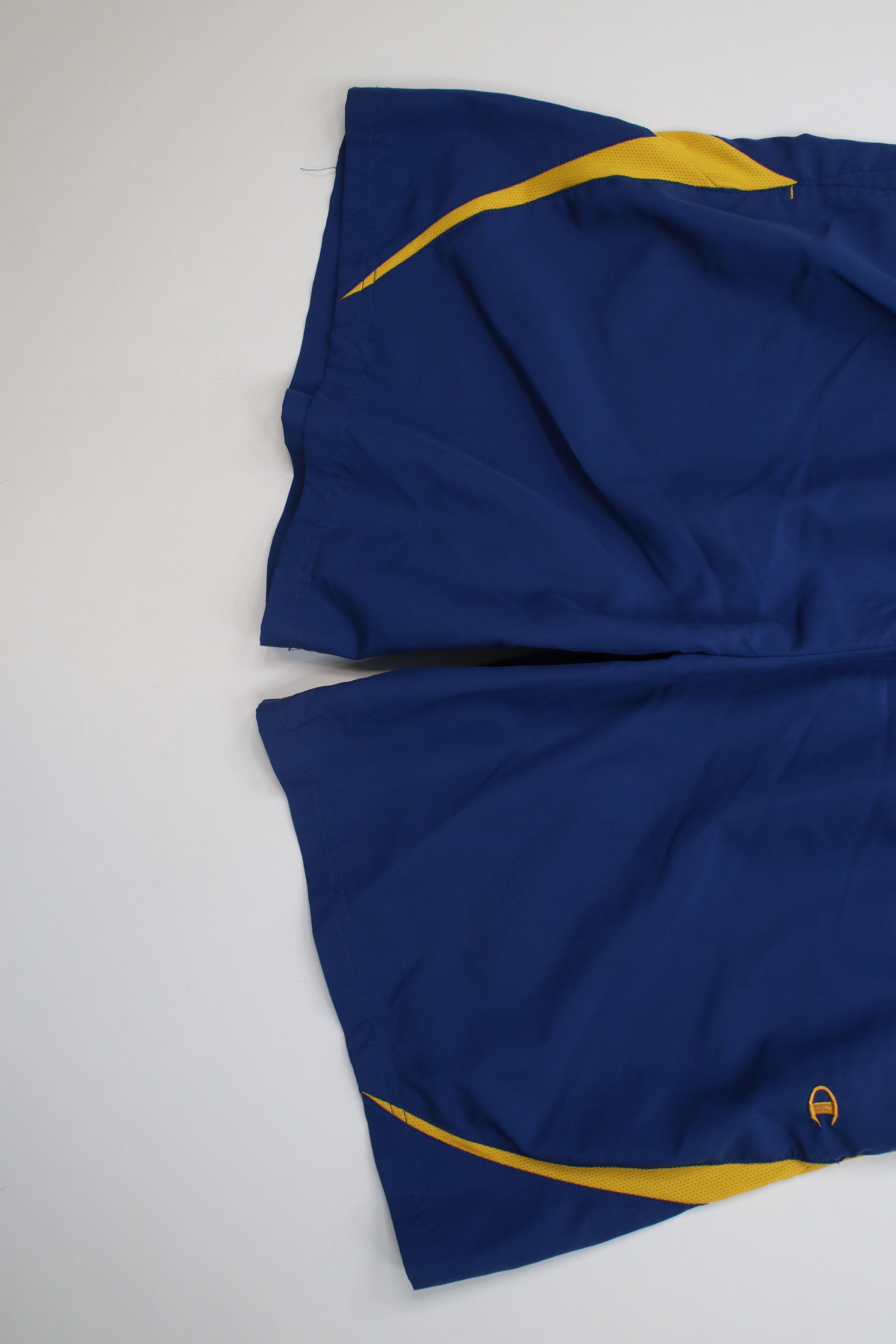 Champion Vintage 90s Y2K Champion Logo Running Jogging Soccer Shorts Size US 38 / EU 54 - 4 Thumbnail