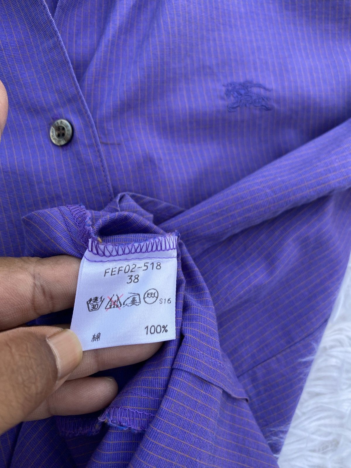Burberry Rare Vintage 90s Burberry Blue Label Women Buttons Shirt Size XS / US 0-2 / IT 36-38 - 9 Thumbnail