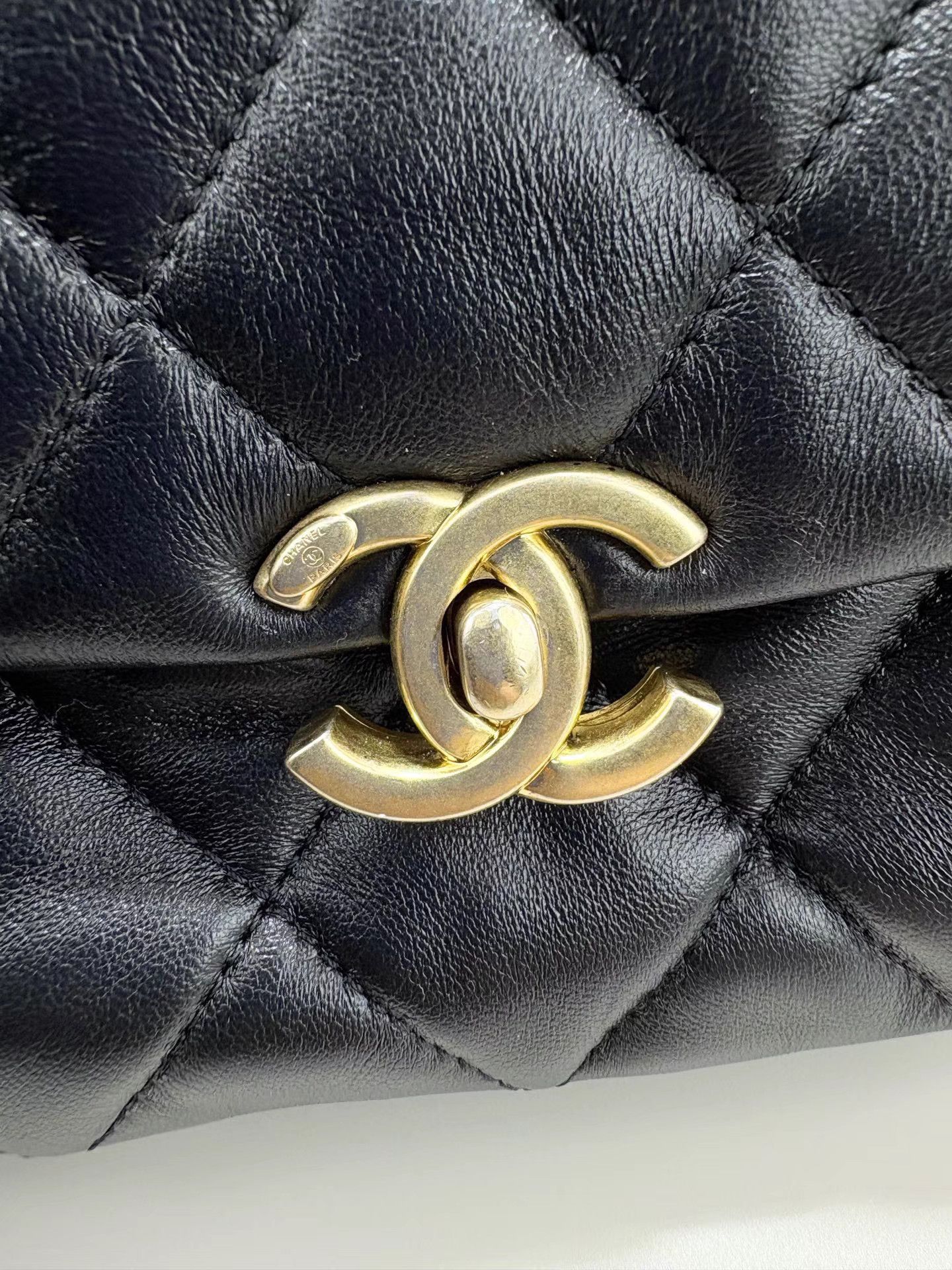 Chanel CHANEL 22S Lambskin Square Mini Crossbody K1 Size ONE SIZE - 5 Thumbnail