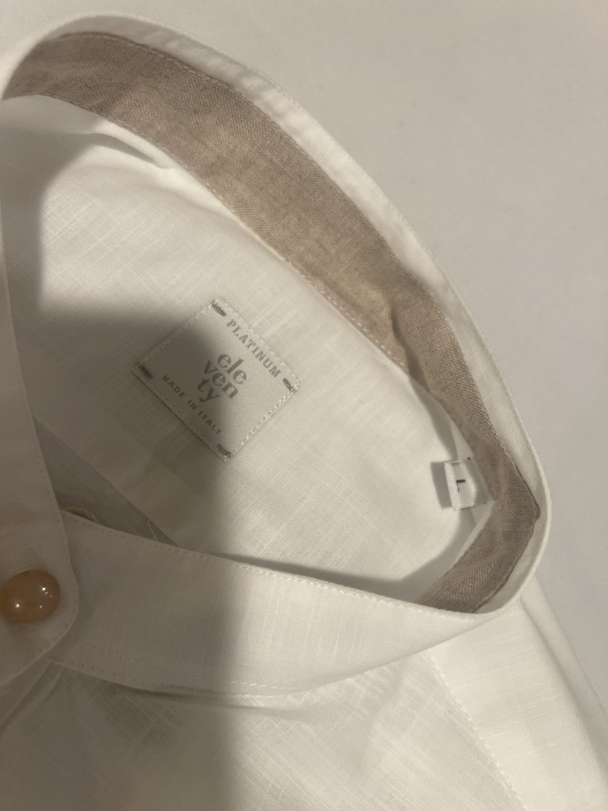 Eleventy Eleventy platinum cotton shirt. L. $250 Size US L / EU 52-54 / 3 - 8 Thumbnail