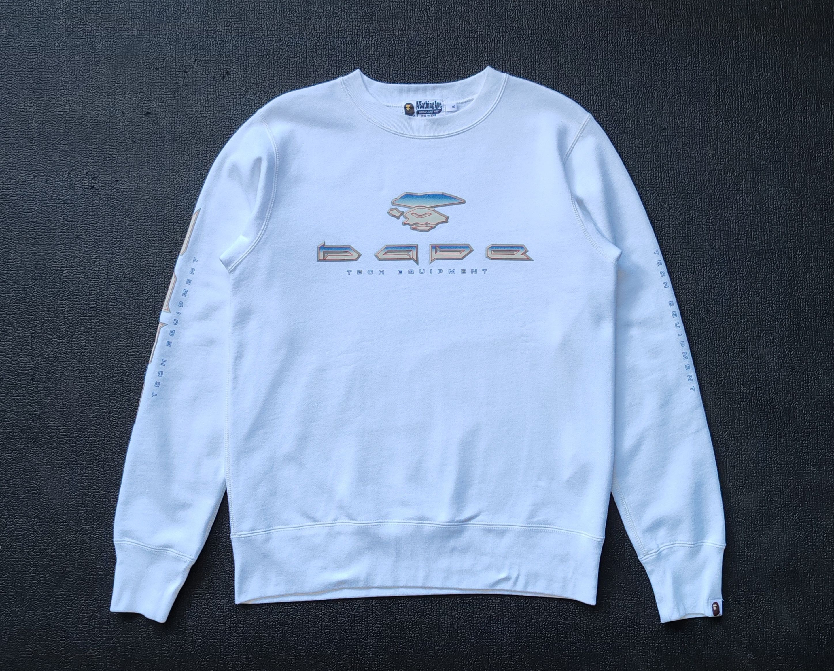 Bape Bathing Ape Tech Equipment BAPE Sweatshirt size Small Size US S / EU 44-46 / 1 - 1 Thumbnail