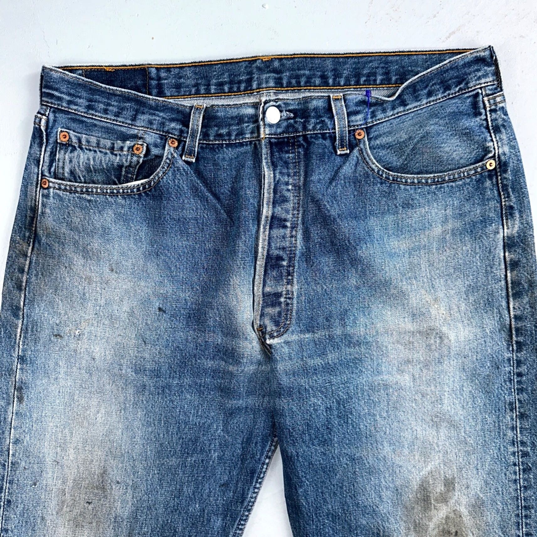 Levi's VINTAGE Levi's 501 Jeans 90s USA Light Blue Denim Straight 38x34 Regular Men Size US 38 / EU 54 - 2 Thumbnail