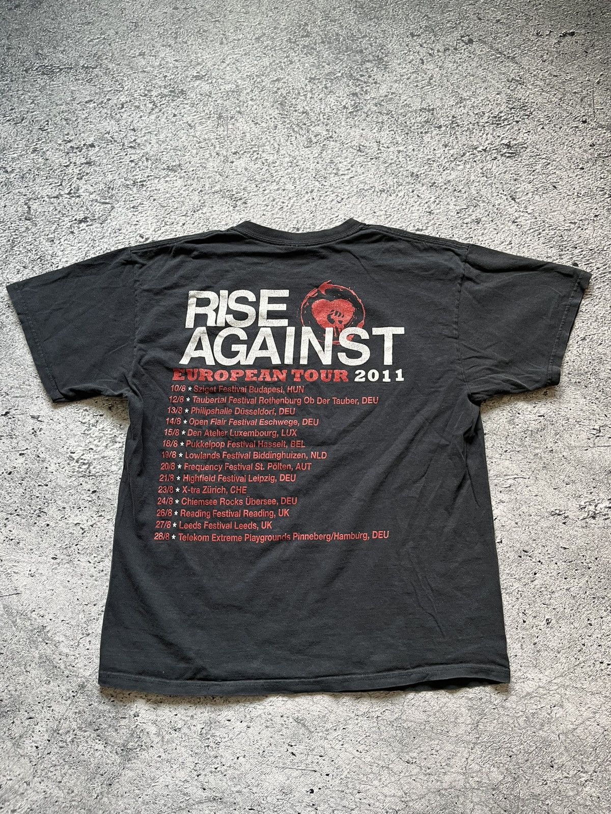 Band Tees × Vintage Rise Against Fall 2011 Europe Tour Vintage T-Shirt M Size Size US L / EU 52-54 / 3 - 6 Thumbnail