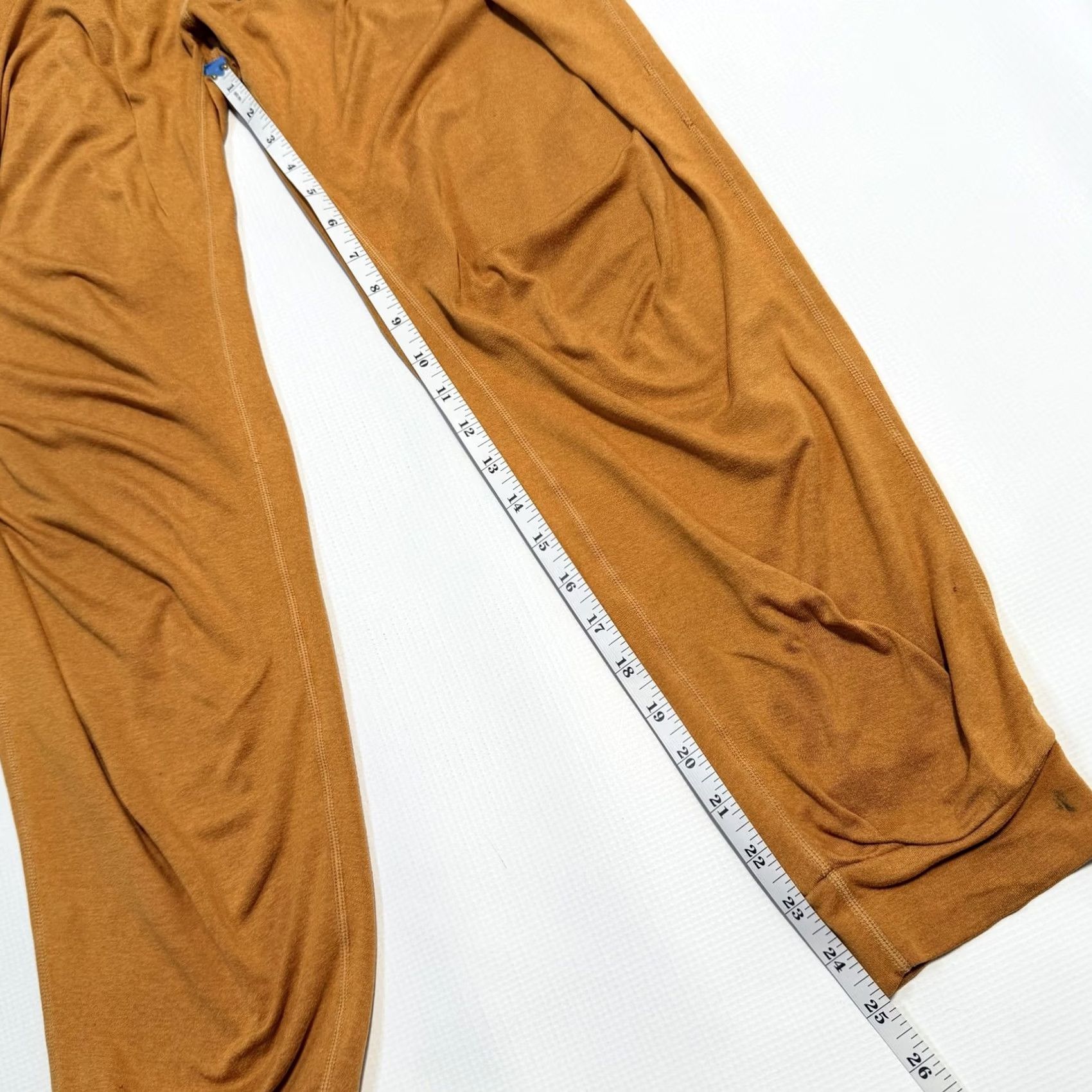 Vuori Vuori Jogger Pants Mens Athletic Drawstring Pockets Brown Gold 30in Inseam 26in Jersey Pocketed Pockets Elastic Waist Size US 30 / EU 46 - 6 Thumbnail
