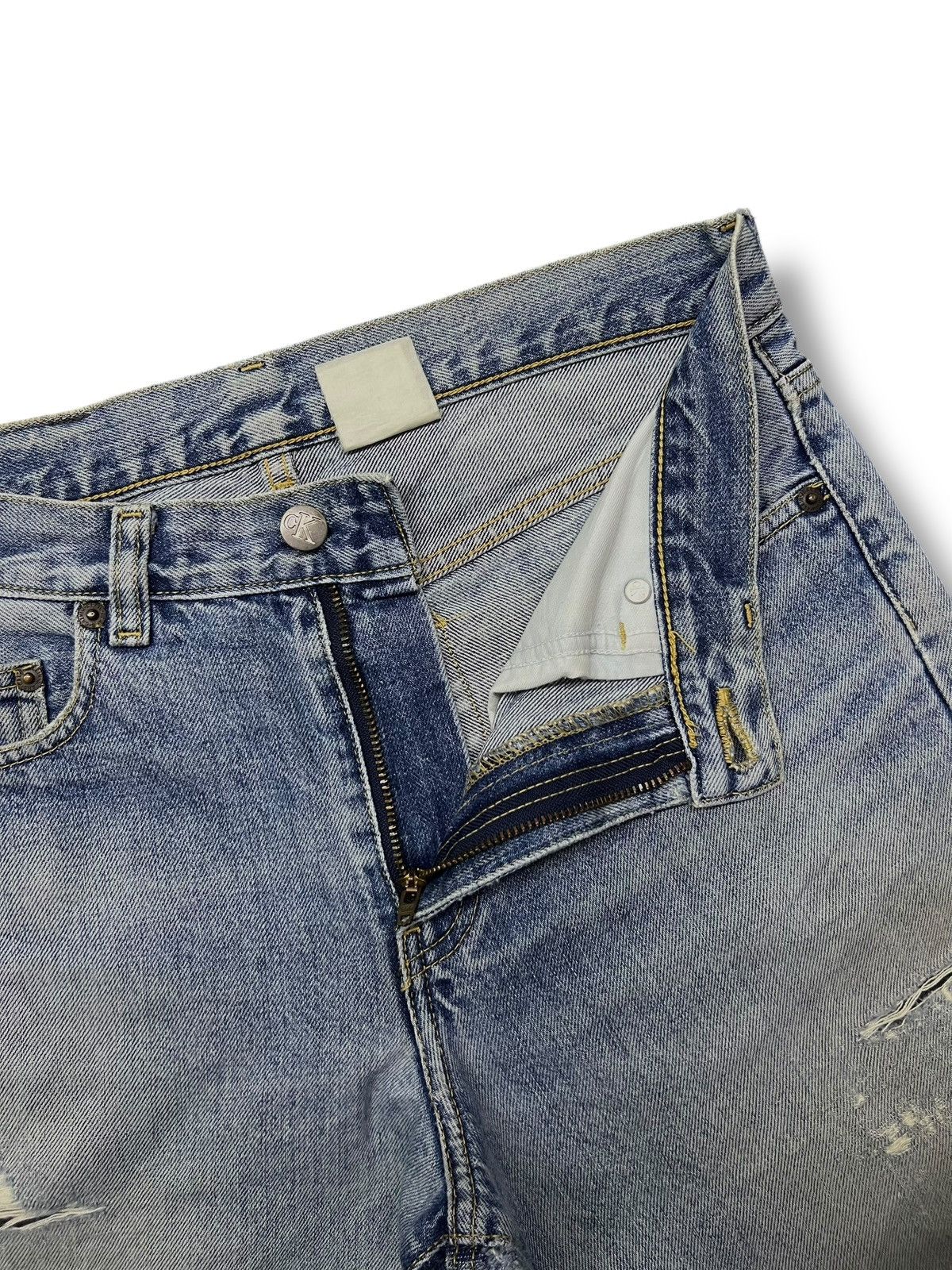 Calvin Klein Vintage Calvin Klein Jeans - Faded Light Wash, Distressed Size US 29 - 11 Thumbnail