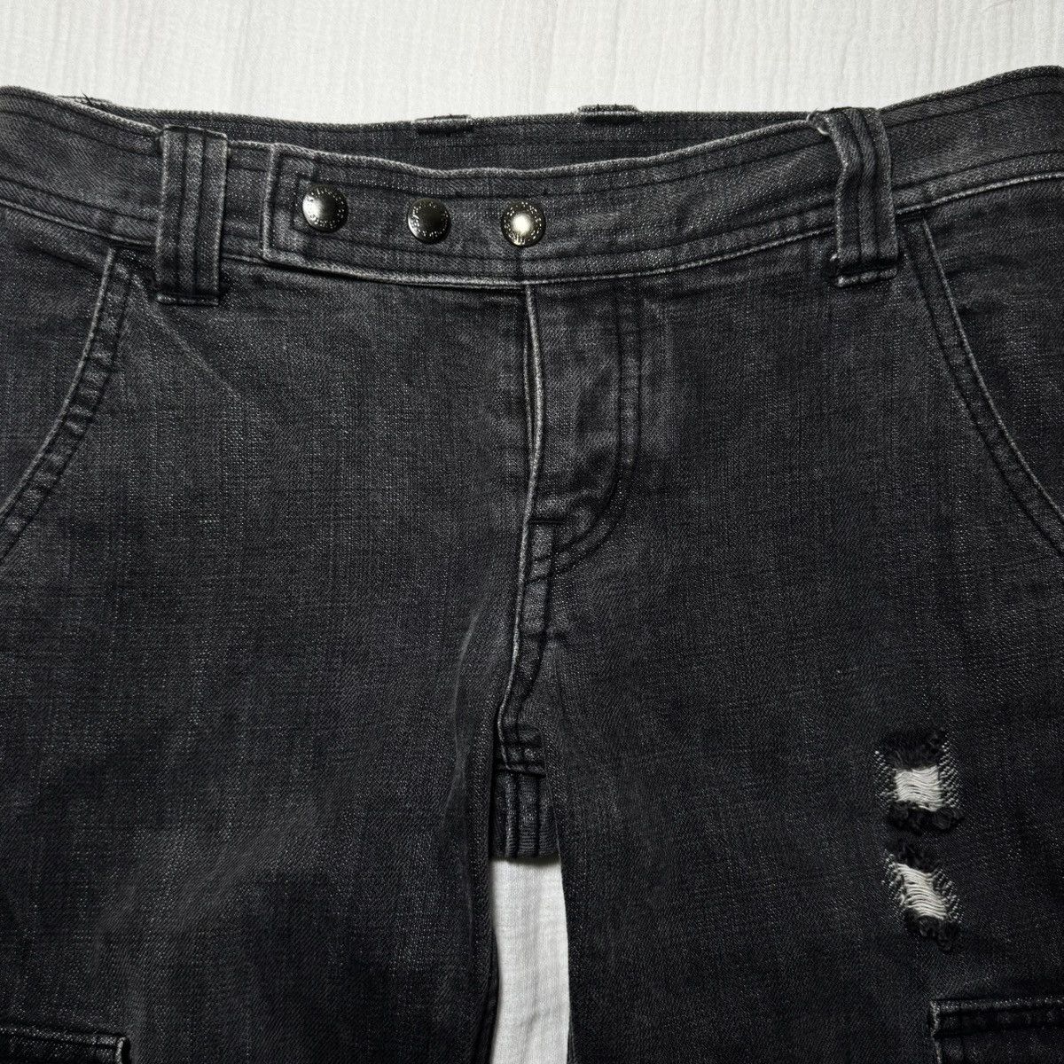 Hysteric Glamour 00s hysteric glamour Cropped Denim Pants y2k Size 28" / US 6 / IT 42 - 5 Thumbnail
