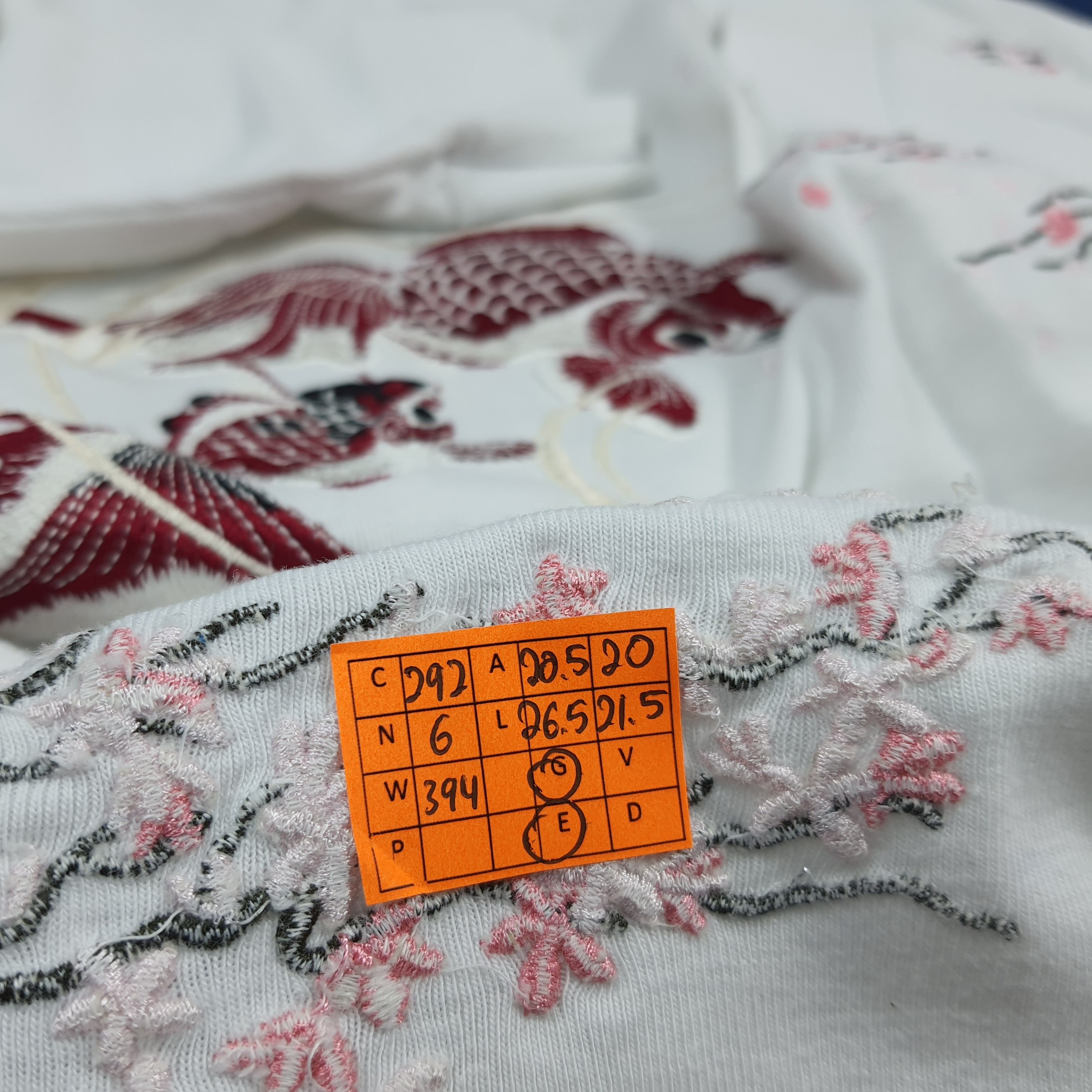 Japanese Brand Vintage Karu-Toh Japanese Goldfish Embroidered Shirt C292N6 Size US M / EU 48-50 / 2 - 9 Thumbnail