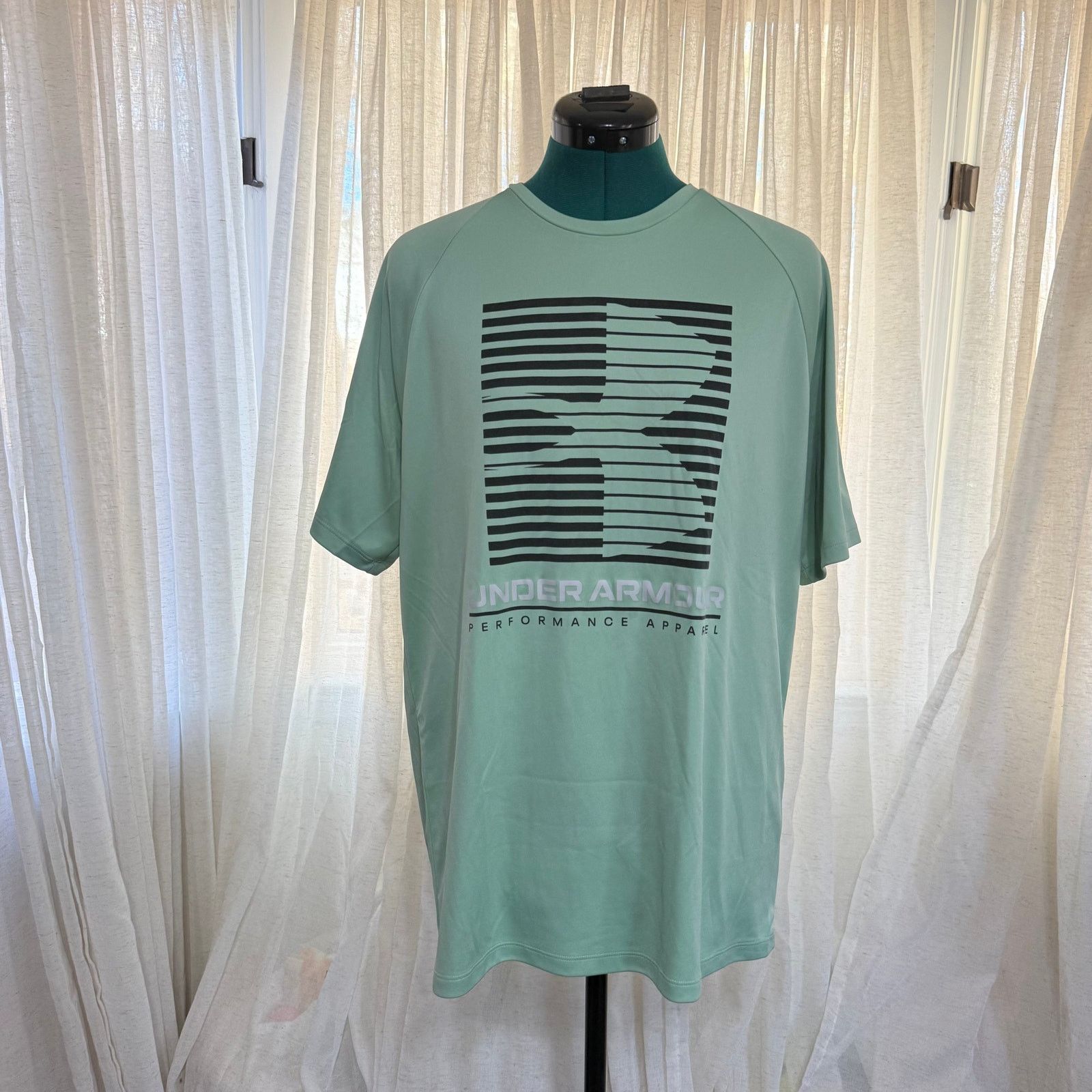 Under Armour Under Armour Graphic Performance T-Shirt | Sz L Size US L / EU 52-54 / 3 - 2 Thumbnail