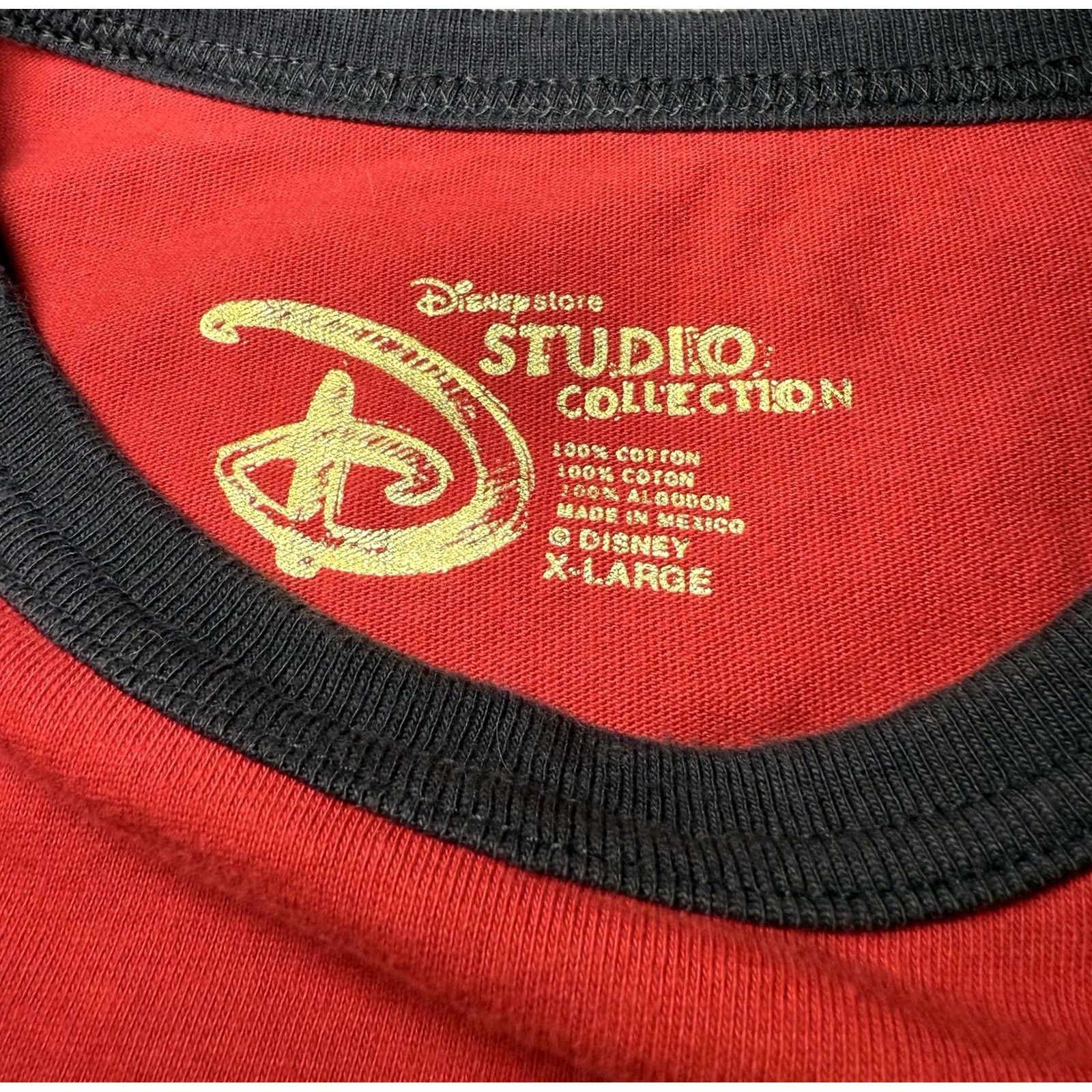 Disney VINTAGE Disney Store Studio Collection Captain Hook Tee Shirt XL All Over Print AOP Red Size US XL / EU 56 / 4 - 3 Thumbnail
