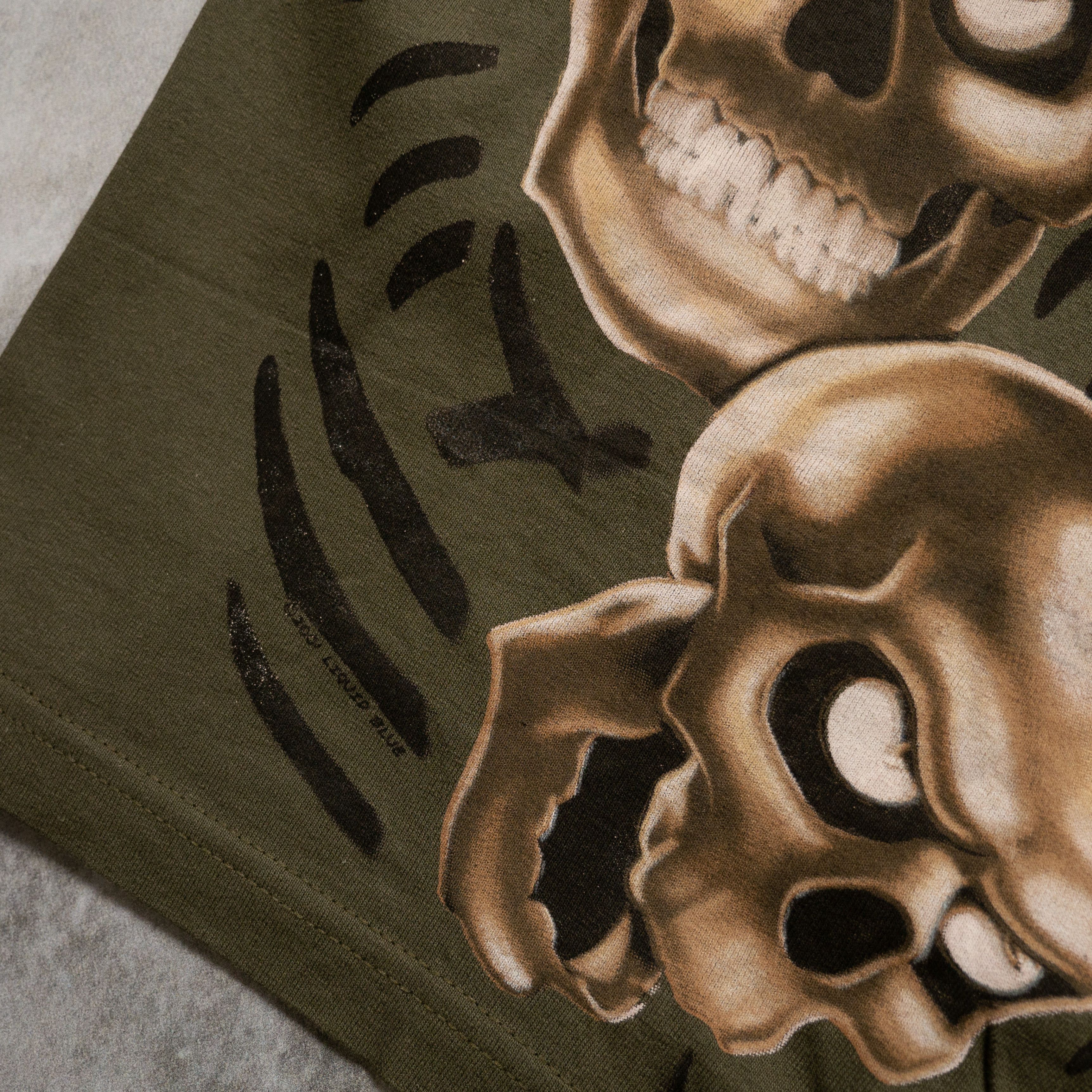 Liquid Blue × Vintage Vintage Liquid Blue Skull Pile XXL T-Shirt NWT Size US XXL / EU 58 / 5 - 5 Thumbnail