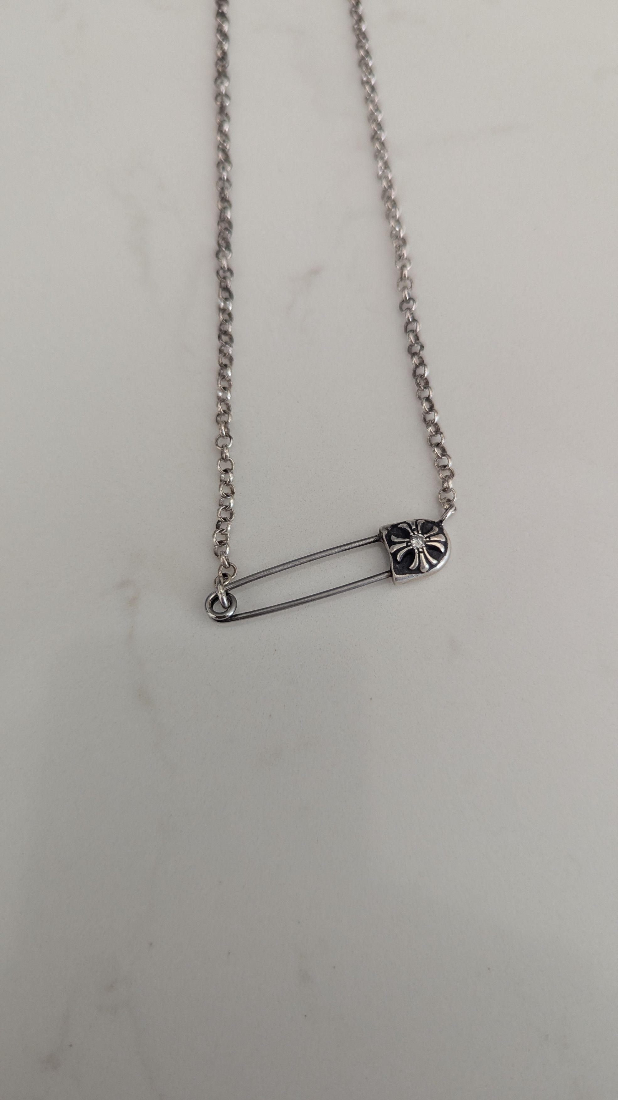 Chrome Hearts Chrome Hearts diamond safety pin necklace Size ONE SIZE - 8 Thumbnail