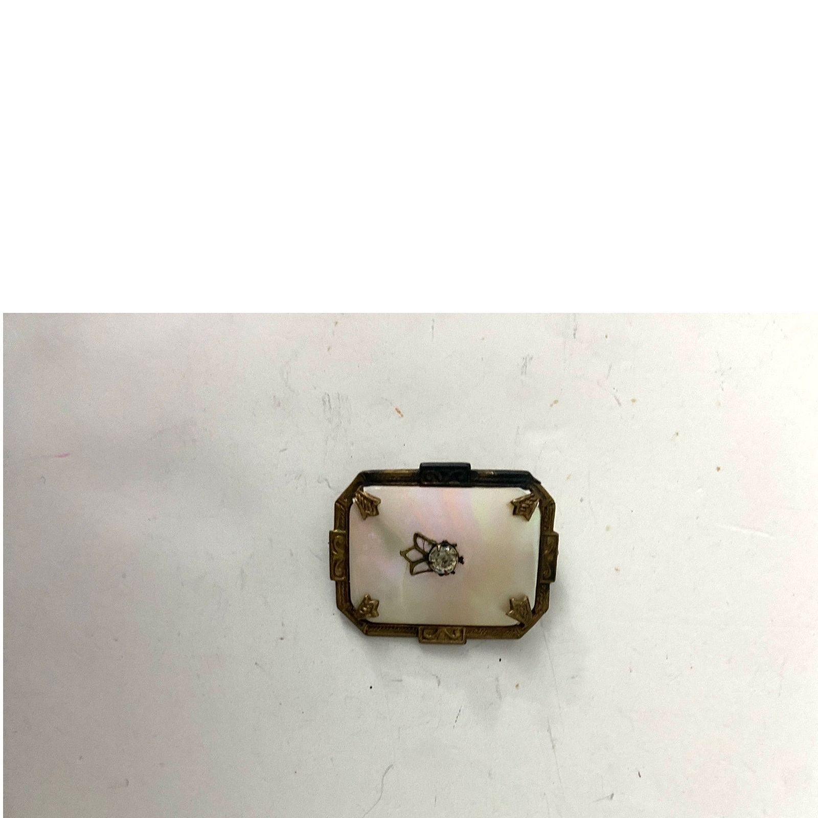 Other Antique art deco mother of pearl brooch Size ONE SIZE - 1 Thumbnail