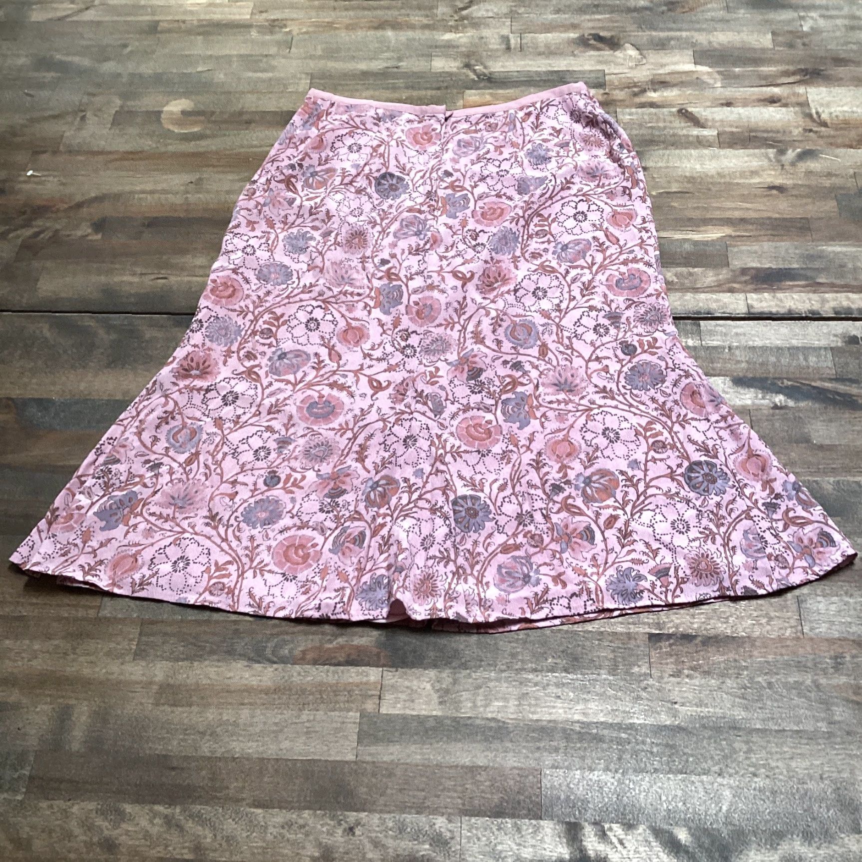 Pinko Sigrid Olsen Sport Skirt Women 6 Midi Dusty Pink Floral Rayon Back Zip Lined A-Line Casual Business Travel Summer Spring Fall Size 28" / US 6 / IT 42 - 2 Thumbnail