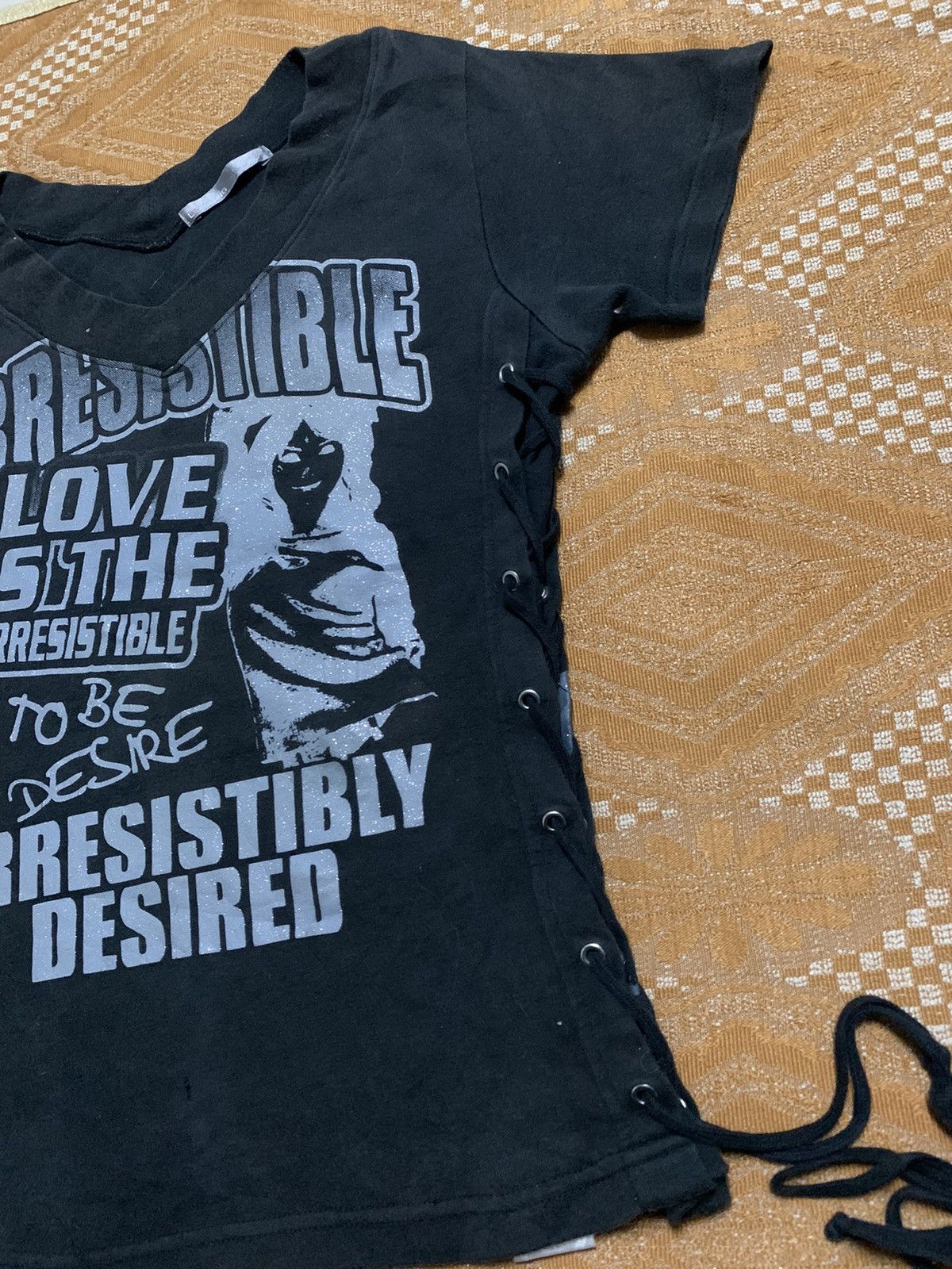 Beauty Beast RARE VIVIENNE WESTWOOD INSPIRED SHIRT RARE DESIGN Size XS / US 0-2 / IT 36-38 - 3 Thumbnail