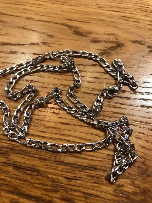 Jewelry Silver Color Classic Figaro Chain Necklace Size ONE SIZE - 4 Thumbnail