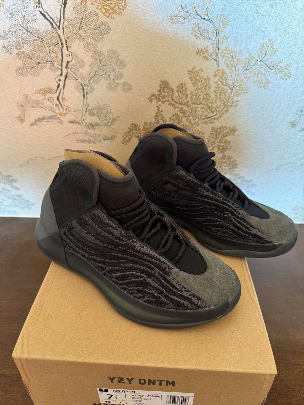 Adidas Adidas Yeezy QNTM onyx Size US 7.5 / IT 37.5 - 2 Thumbnail