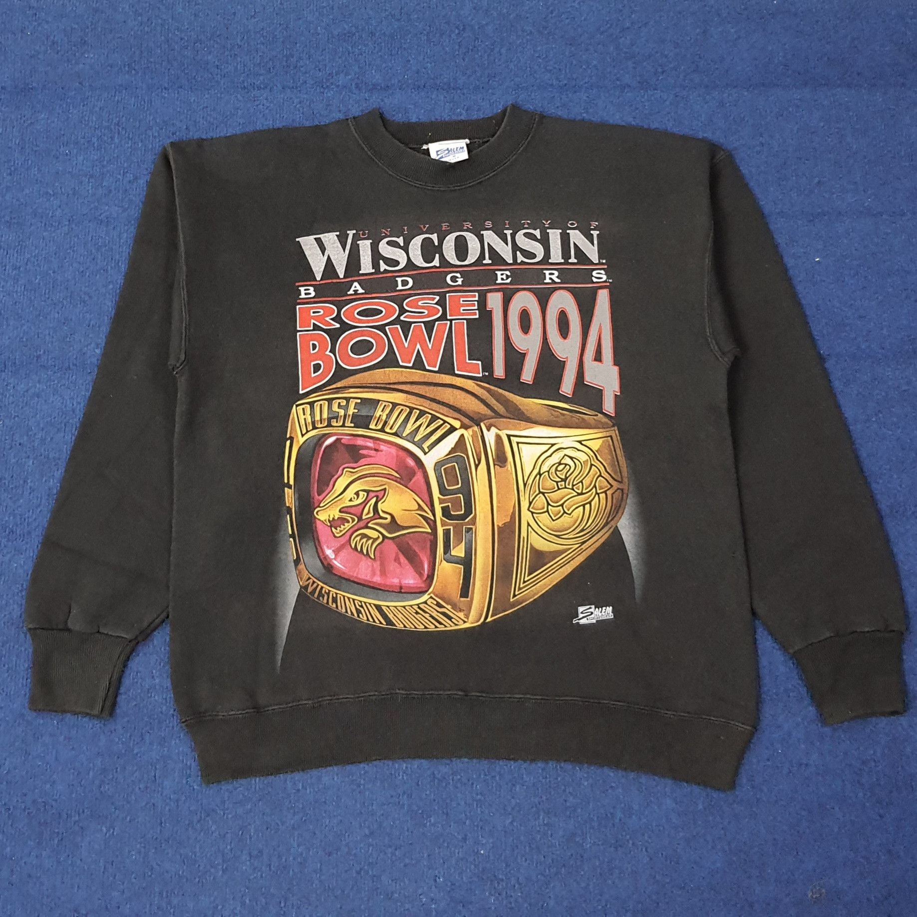 Salem Sportswear Vintage Wisconsin Badgers Rose Bowl 1994 Sweatshirt C260N12 Size US M / EU 48-50 / 2 - 1 Thumbnail