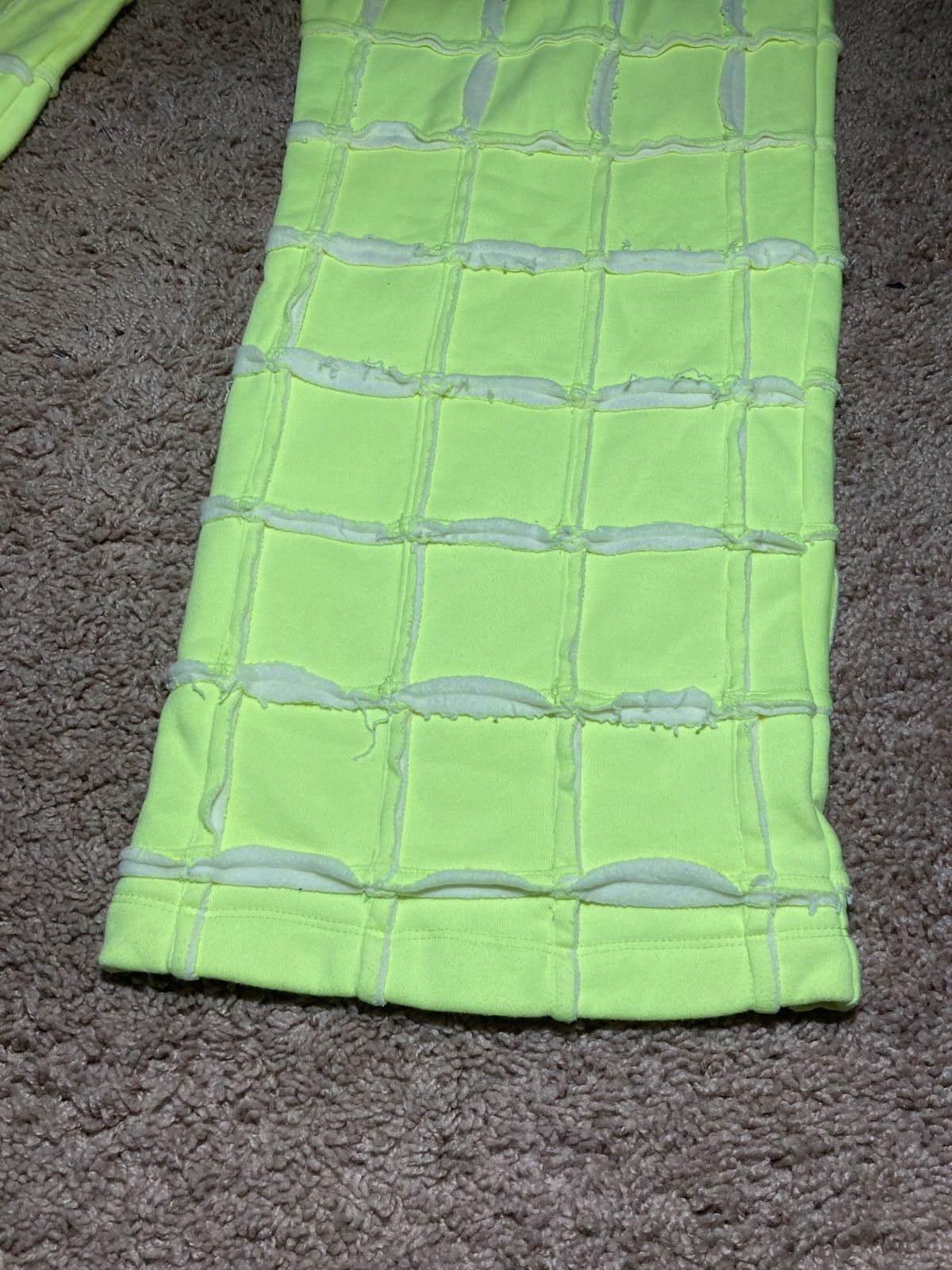 Martine Rose New AW20 Martine Rose Volt Brick Road Sweatpants Green 2020 Size US 32 / EU 48 - 4 Thumbnail
