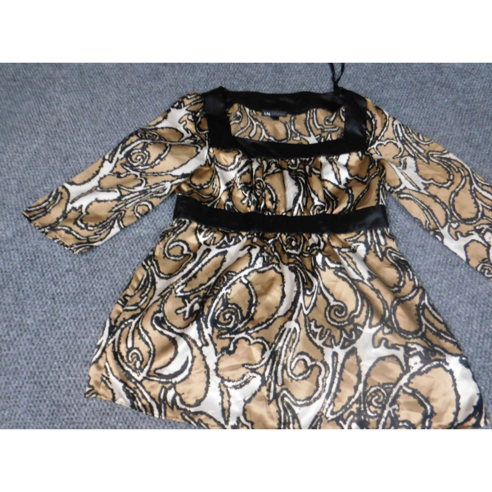 Vintage I.N. Studio Womens Blouse M Regular Brown Floral 3/4 Sleeve Round Neck Pullover Stretch Size M / US 6-8 / IT 42-44 - 2 Thumbnail