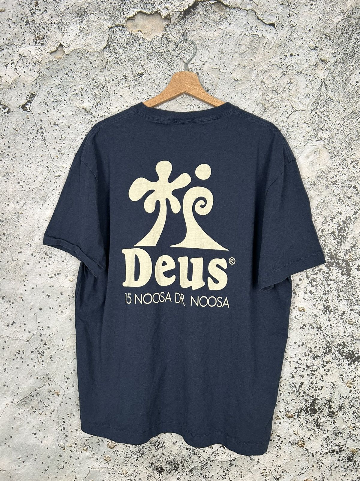 Deus Ex Machina Deus Customs Records Rap Baggy Tee Streetwear Skate Size US XL / EU 56 / 4 - 1 Thumbnail