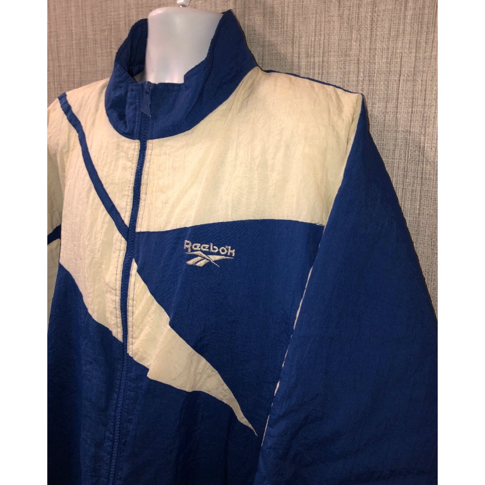 Reebok Reebok Jacket Full Zip Mens 2XL Blue/White Quilt Lined Colorful Full Zip Jacket - Reebok Mens 2XL Blue/White Quilt Lined Full Zip Jacket Size US XXL / EU 58 / 5 - 2 Thumbnail