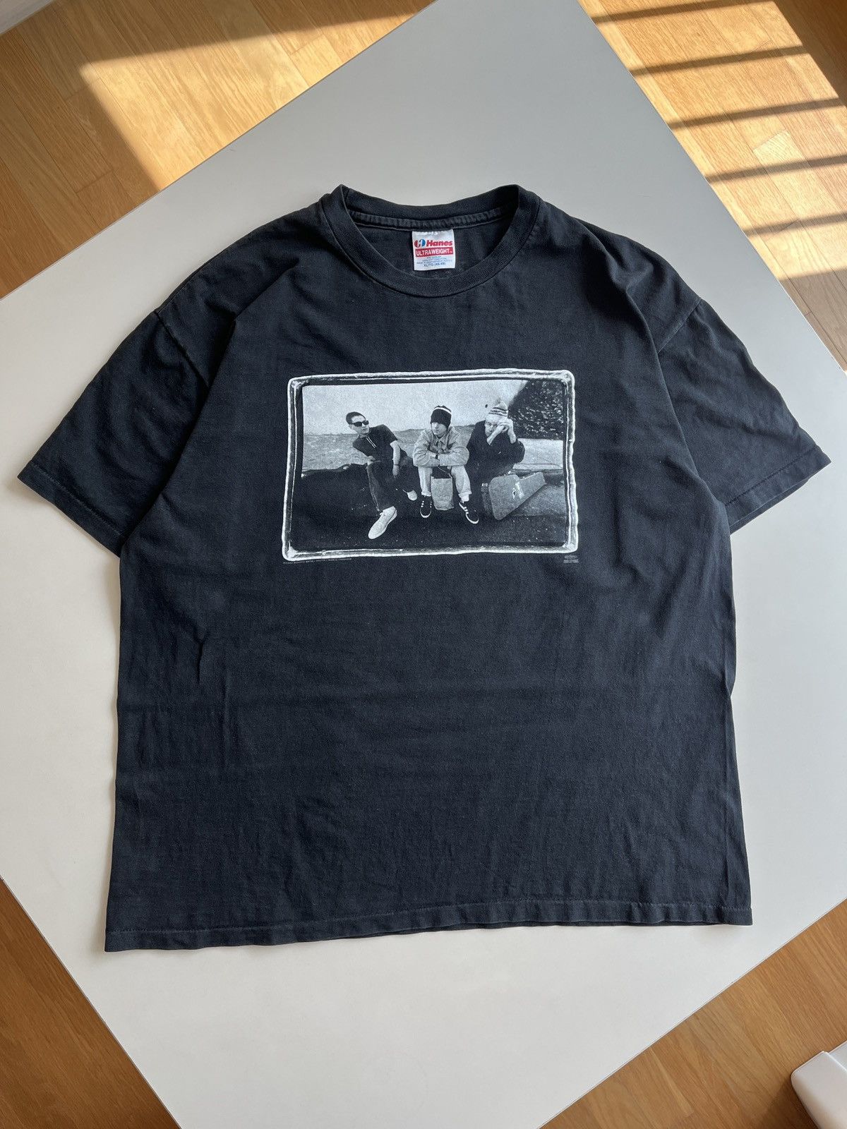 Band Tees 1992 Beastie boys t-shirt Size US XL / EU 56 / 4 - 1 Thumbnail
