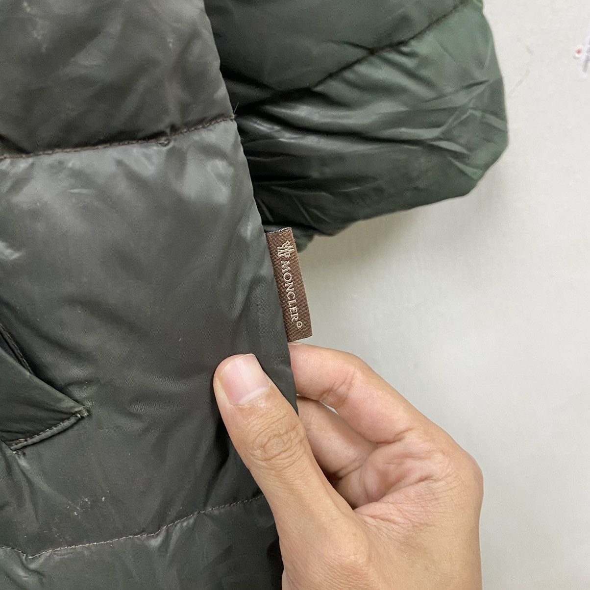Moncler Moncler vintage black faded long jacket down puffer coat Size US S / EU 44-46 / 1 - 8 Thumbnail