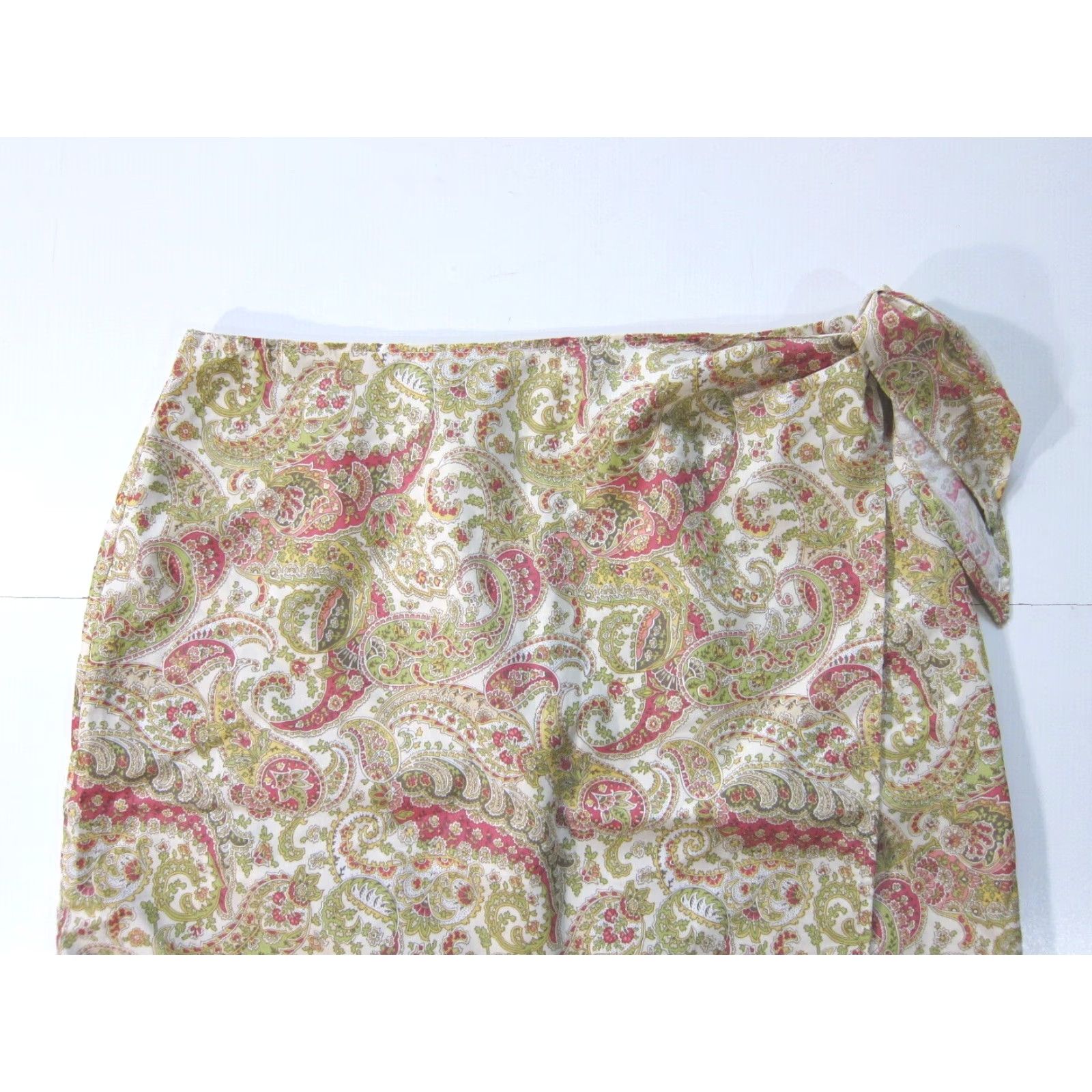 Liz Claiborne Liz Claiborne Lizsport Wrap Skirt Women Size 14 Green Paisley Floral Knee Length Tie Button Closure Rayon Polyester Size 36" / US 14 / IT 50 - 6 Thumbnail