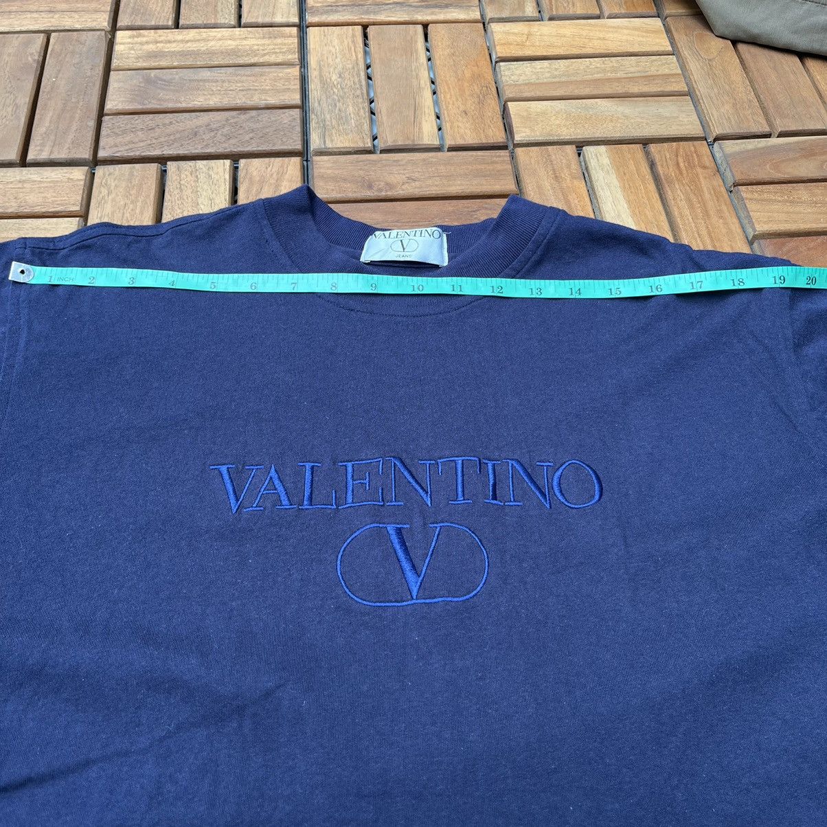 Valentino Vintage Tee Valentino Jeans Italy Embrodiery Logo Old Size US M / EU 48-50 / 2 - 8 Thumbnail