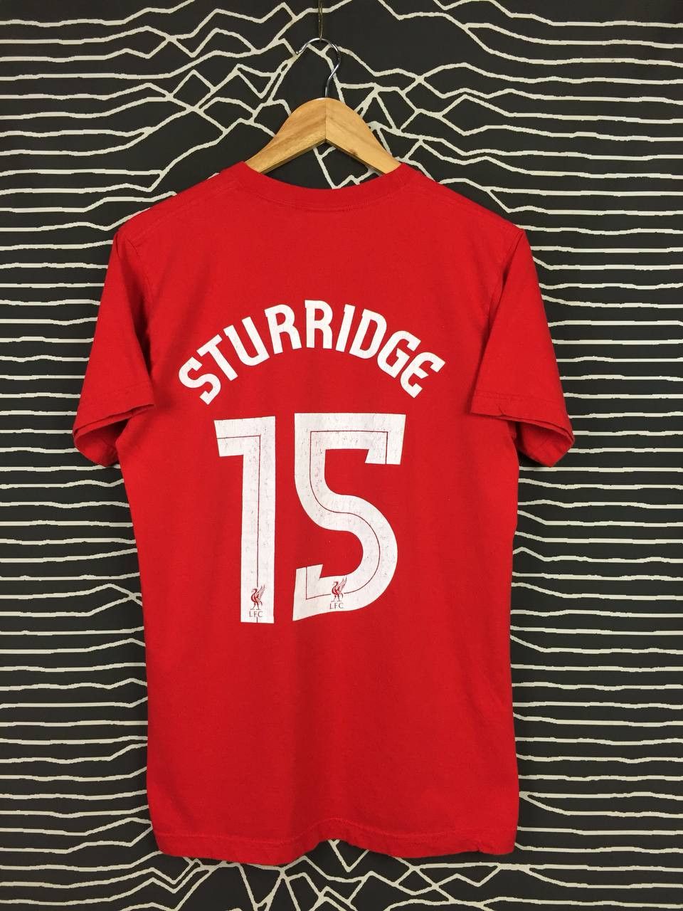 Vintage Official Liverpool FC Product Daniel Sturridge #15 Tee Size US M / EU 48-50 / 2 - 5 Thumbnail