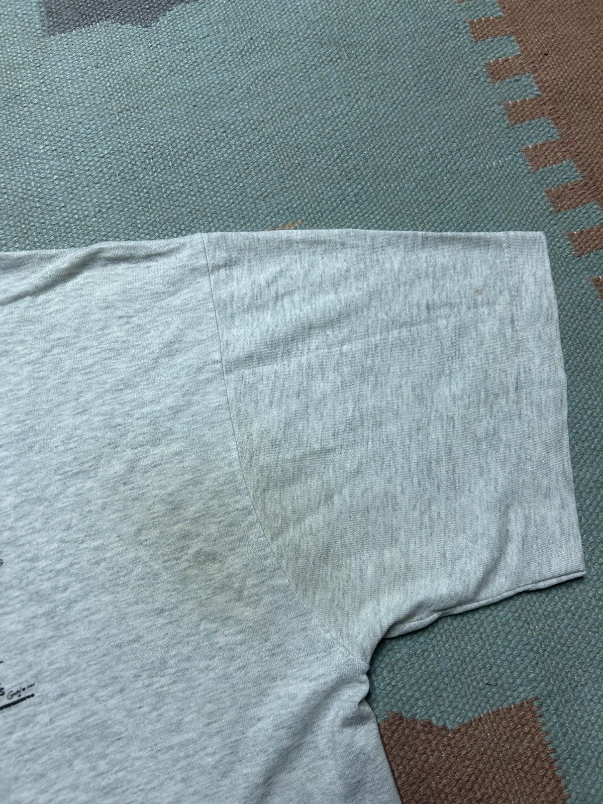 Vintage Vtg 90s t shirt front row productions distress paper thin XL Size US XL / EU 56 / 4 - 12 Thumbnail