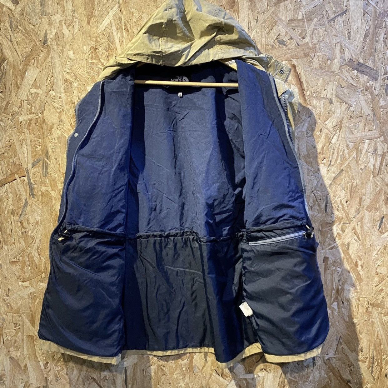 The North Face The North Face Multi Pocket Jackets Size US XL / EU 56 / 4 - 3 Thumbnail