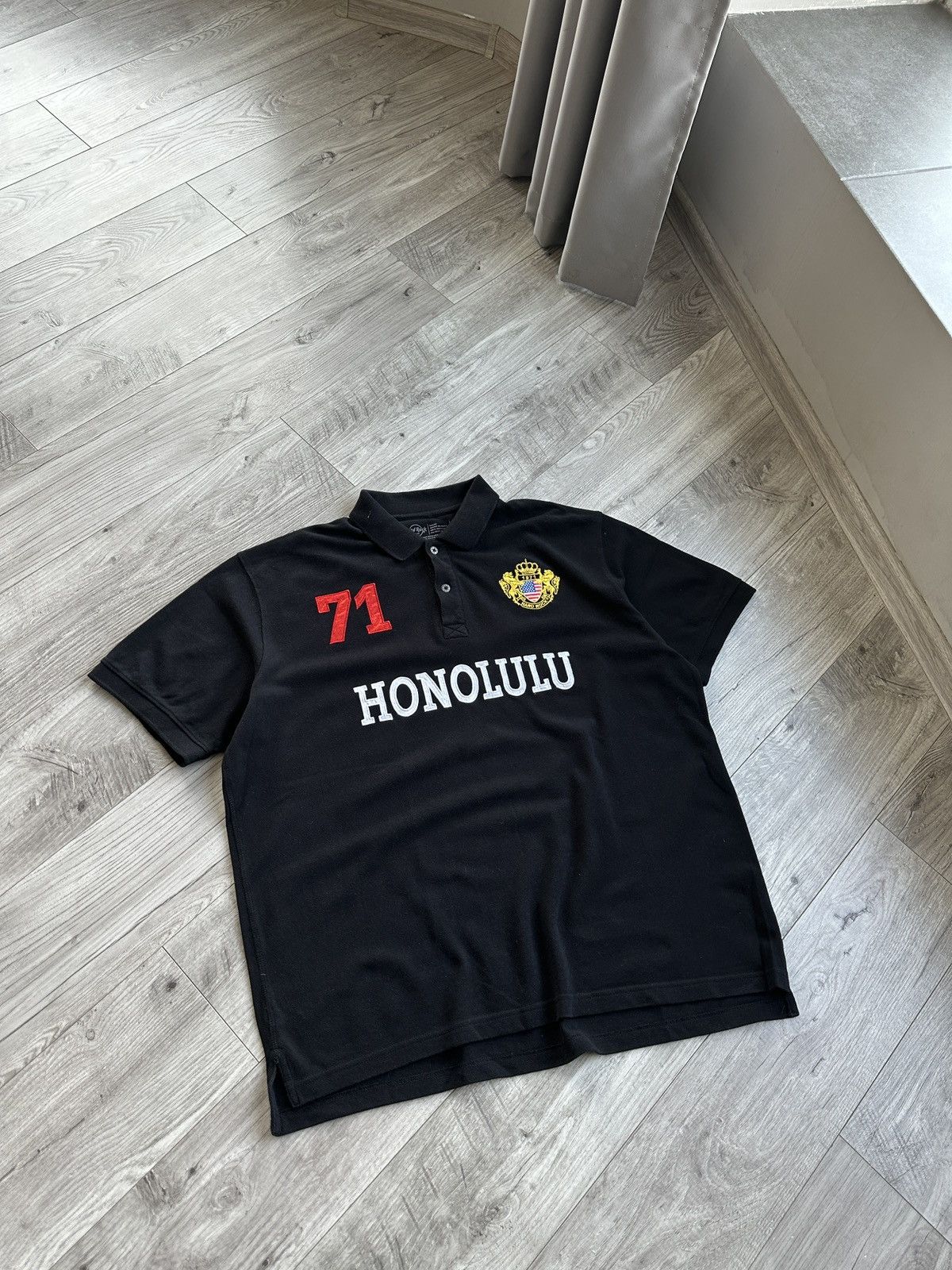 Hard Rock Honolulu big logo Ralph Lauren style city polo tee