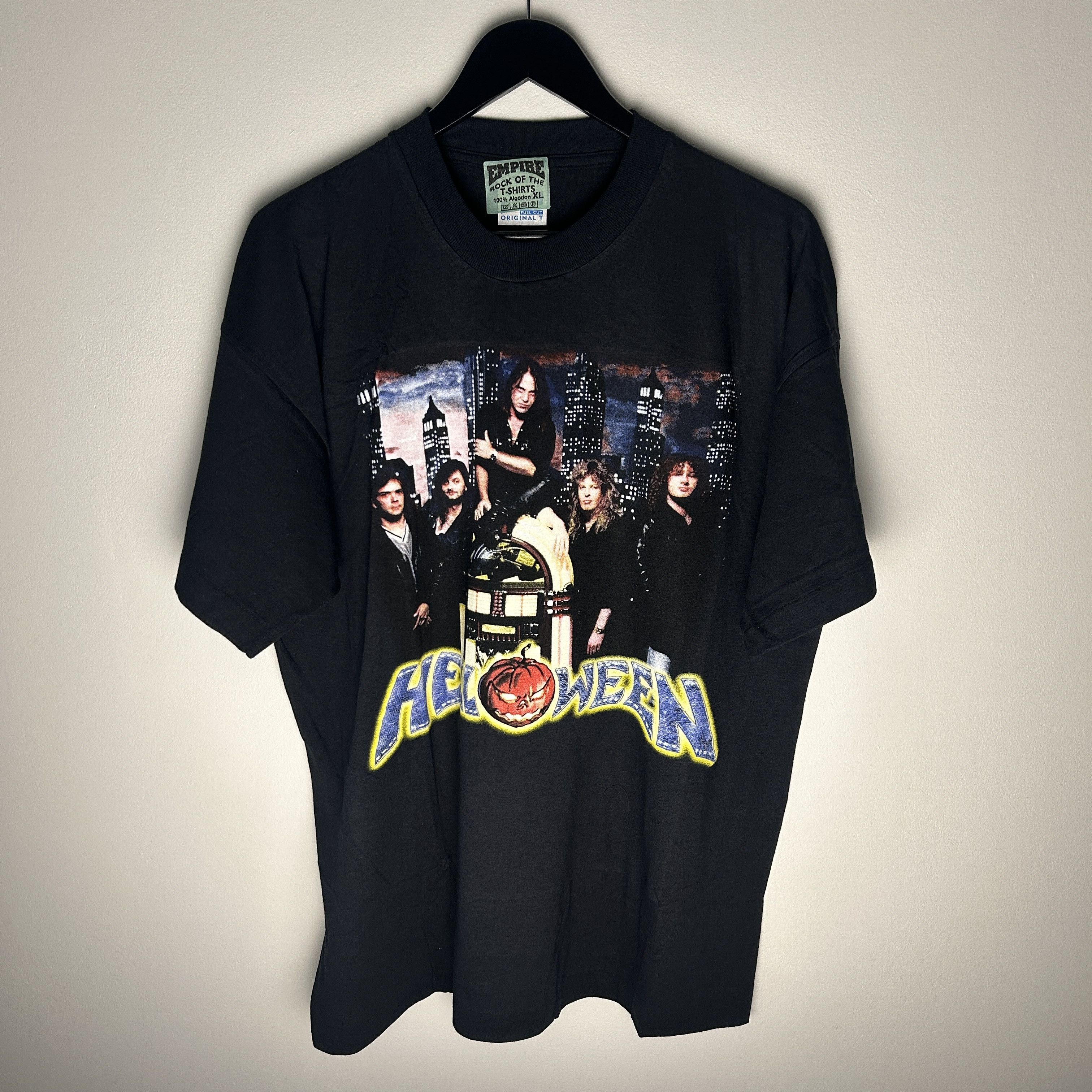 Band Tees Vintage Helloween 90’s Band T-shirt Size US XL / EU 56 / 4 - 1 Thumbnail